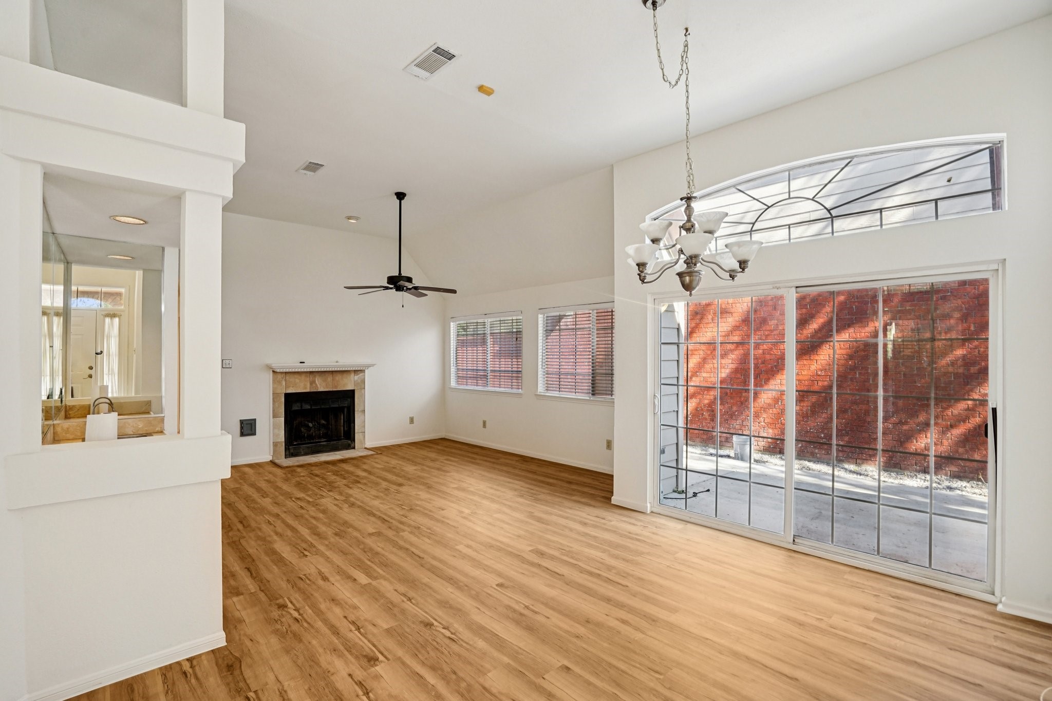 401 Dakota Trail