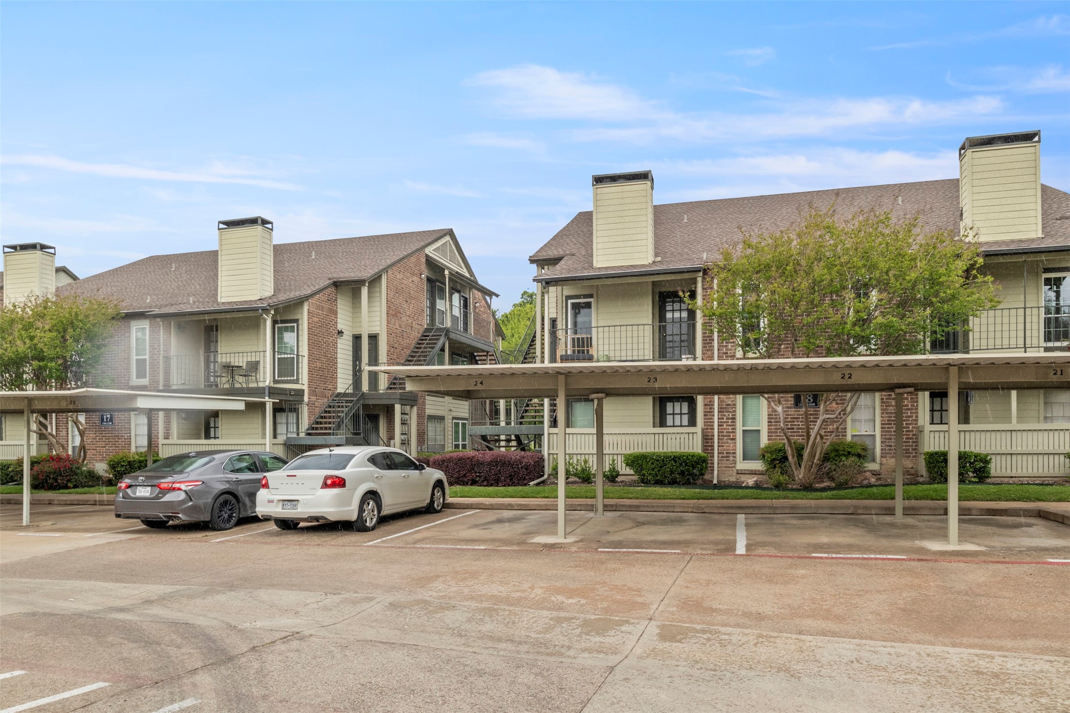5981 Arapaho Road 1802