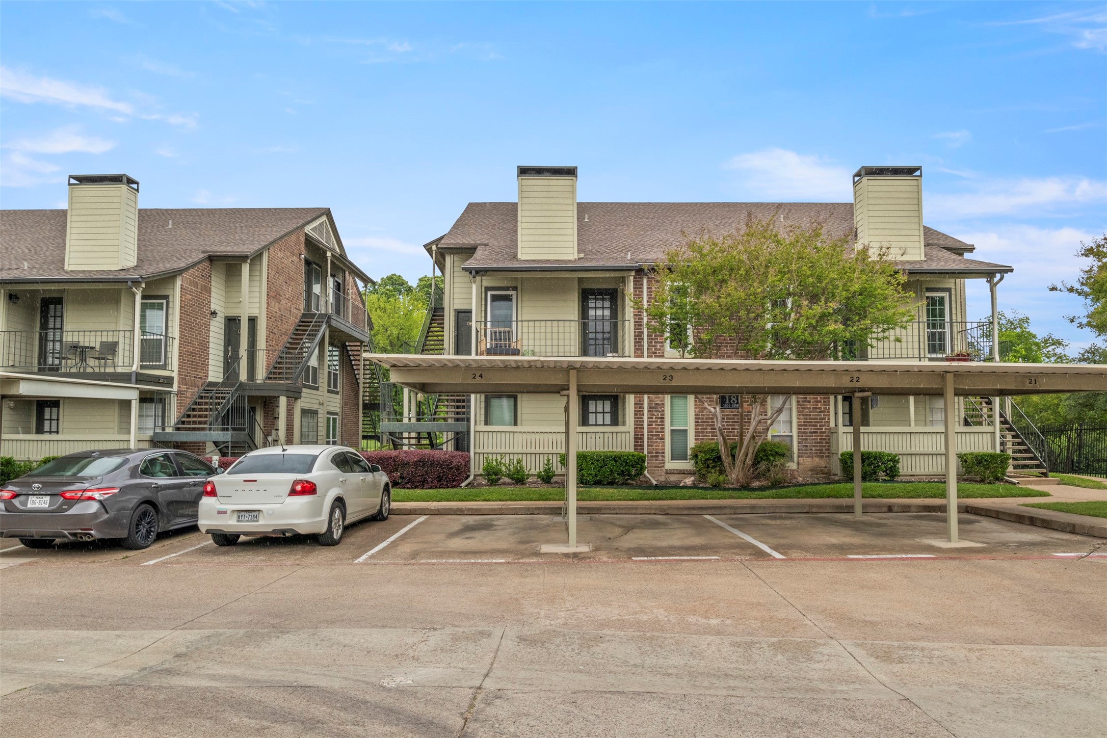 5981 Arapaho Road 1802