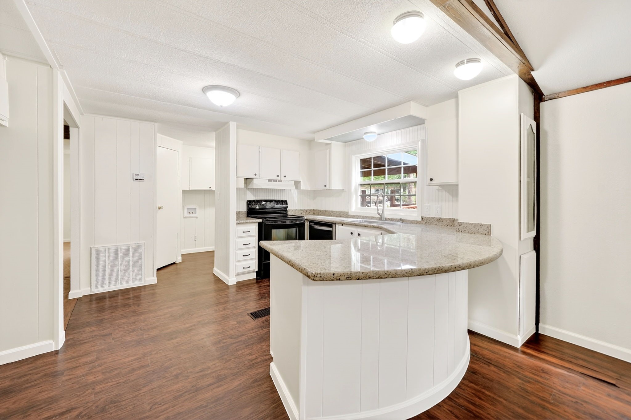 110 Summer Lane