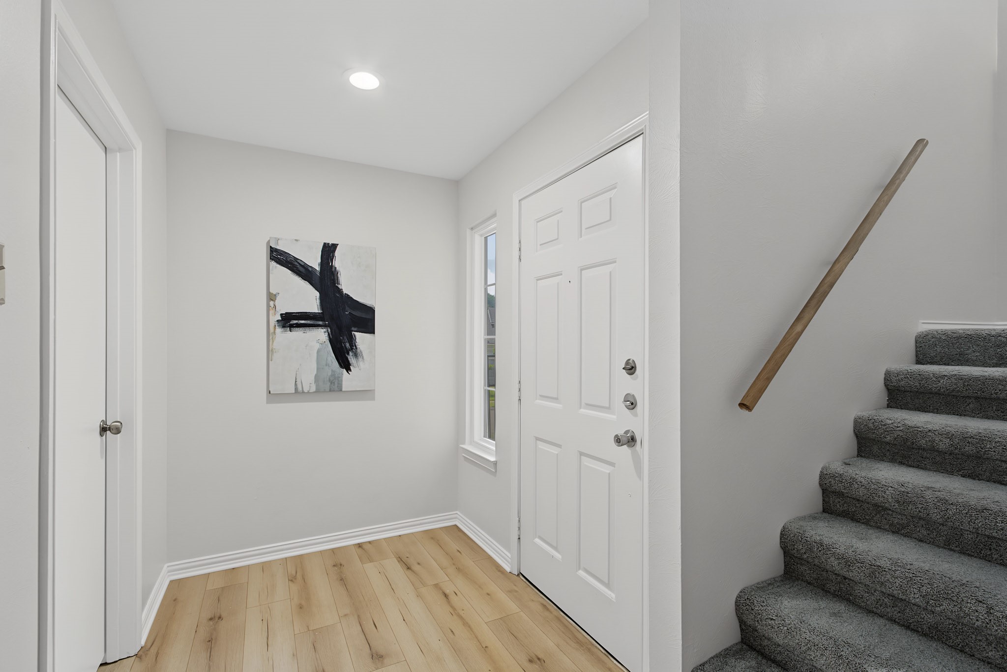 831 Creekside Drive