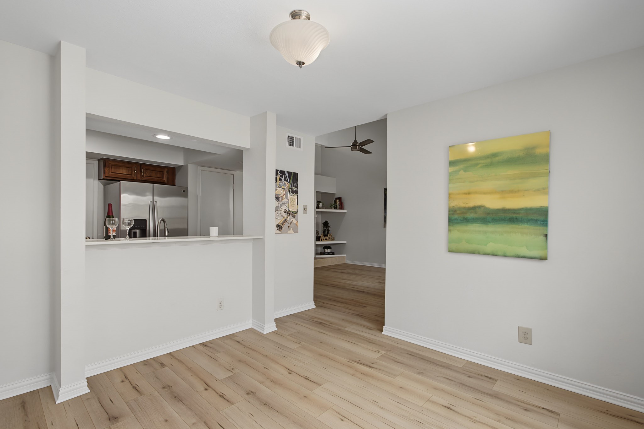 831 Creekside Drive