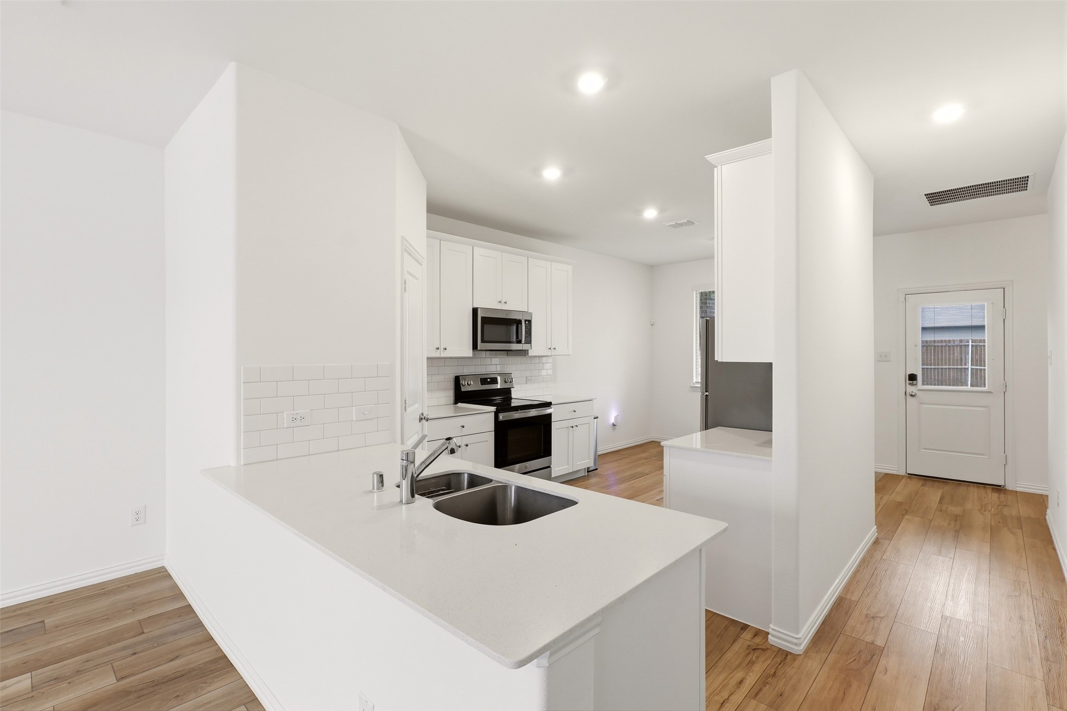 5105 Greywing Drive