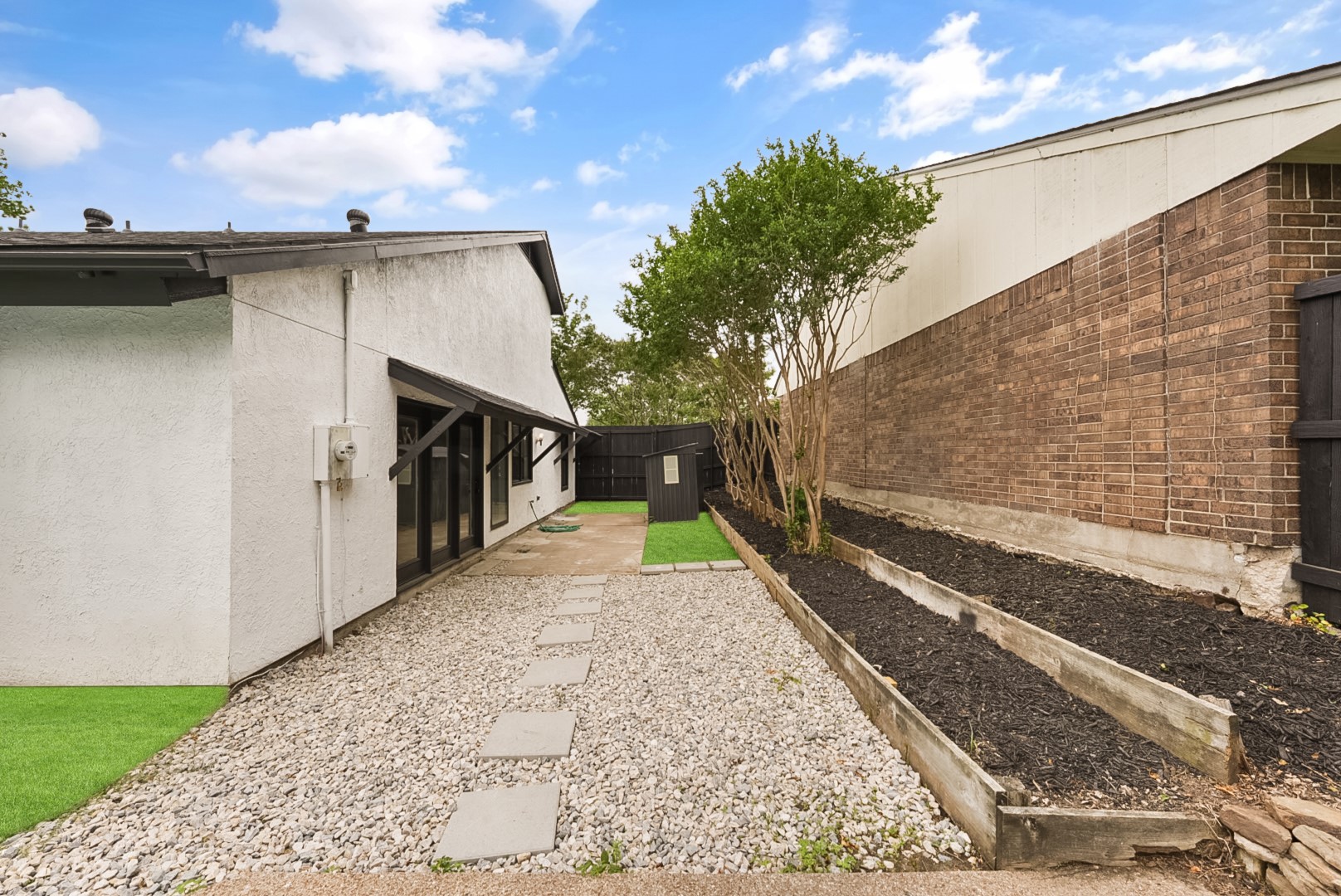 2723 Colonial Drive