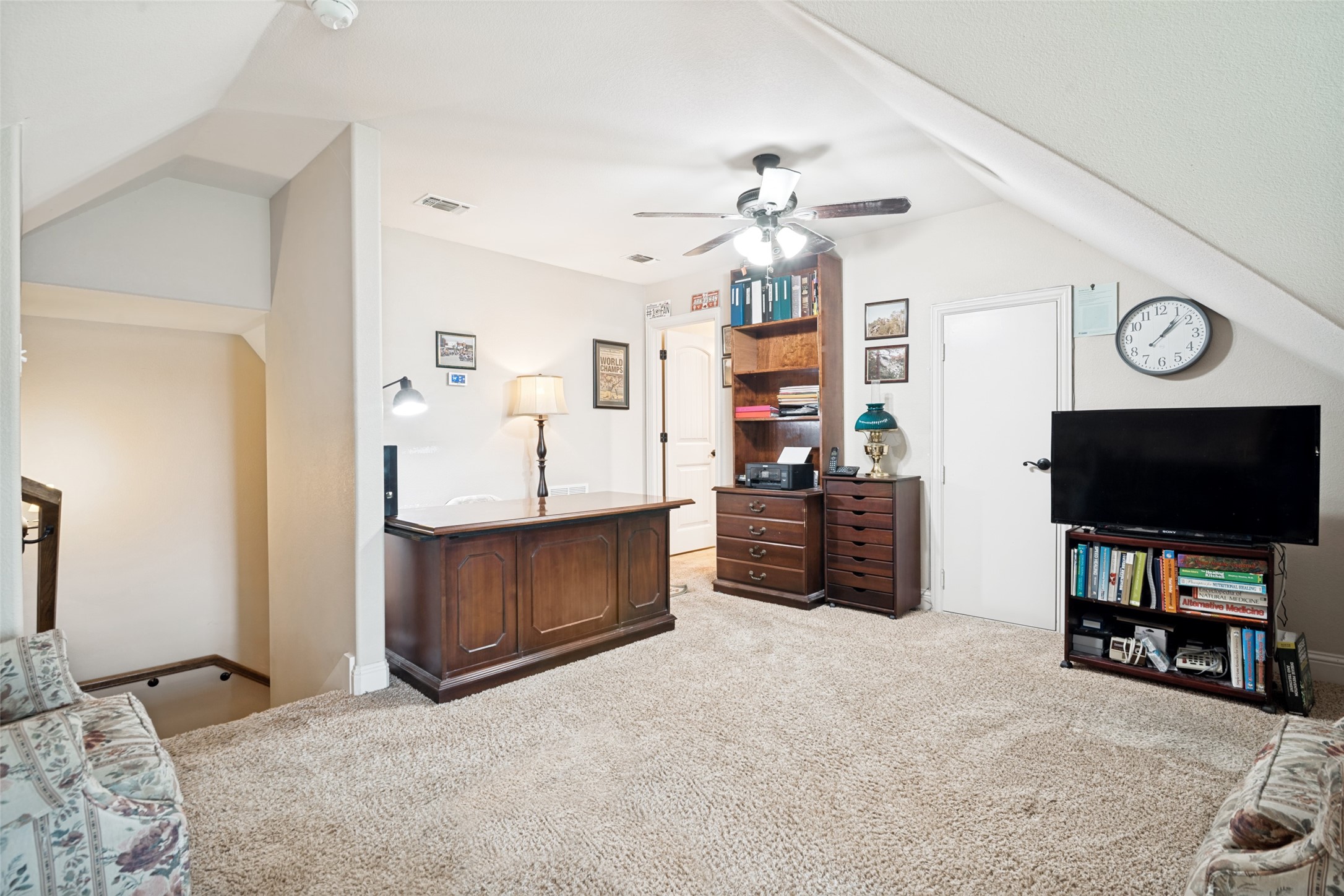 2635 Laurel Oaks