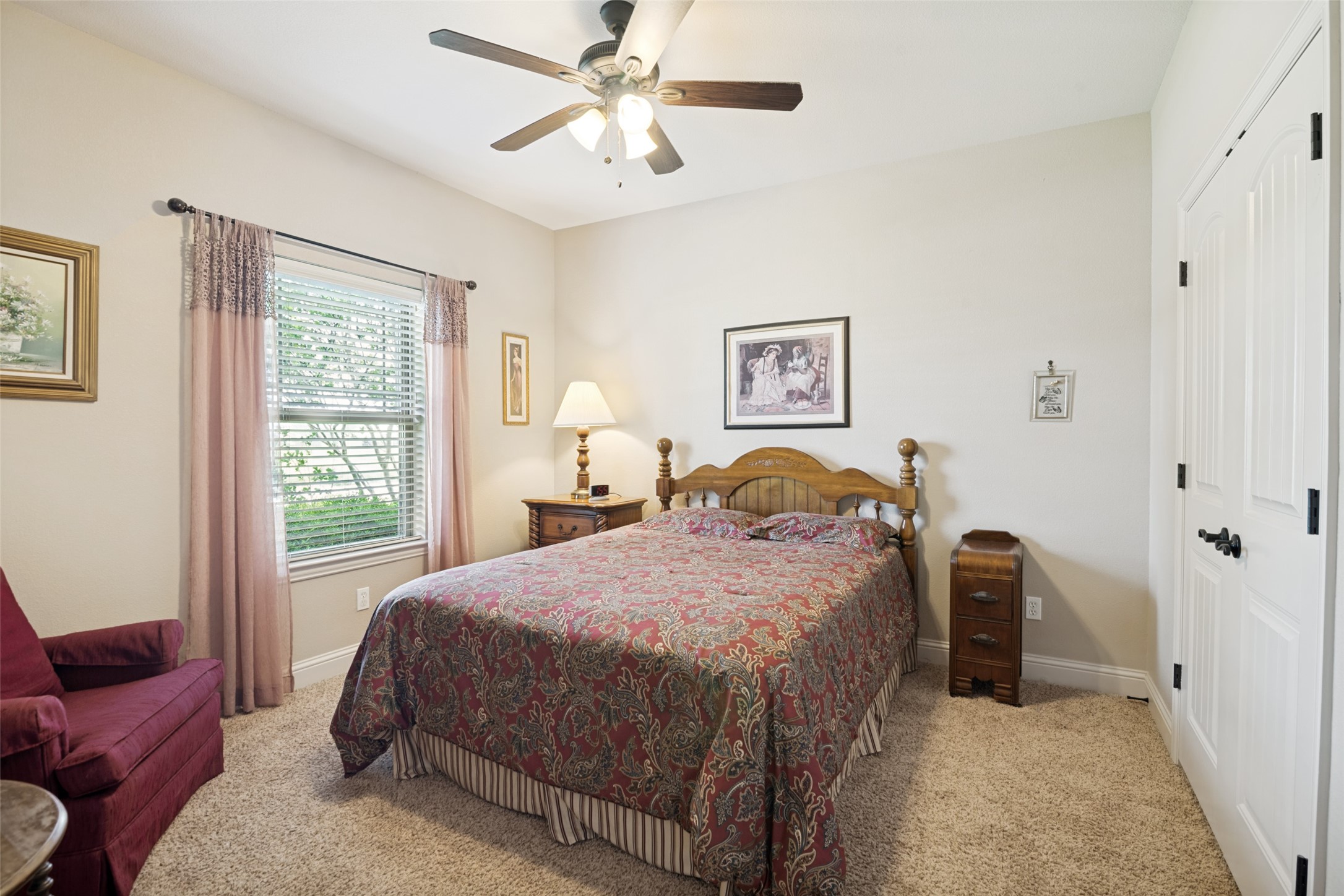 2635 Laurel Oaks