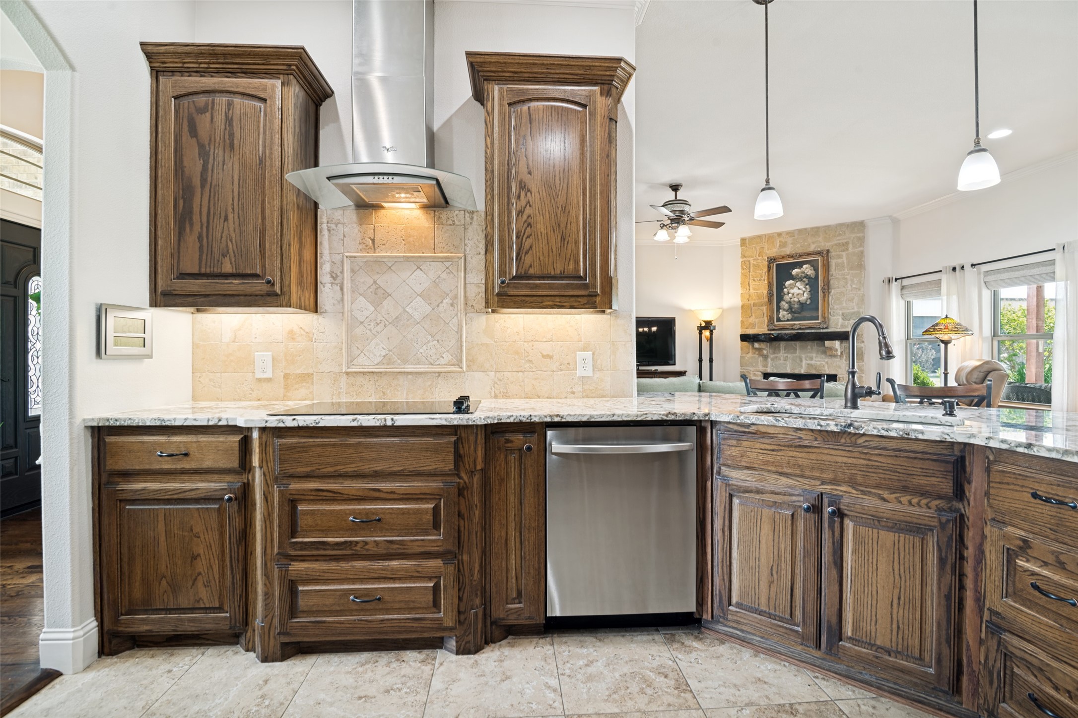 2635 Laurel Oaks