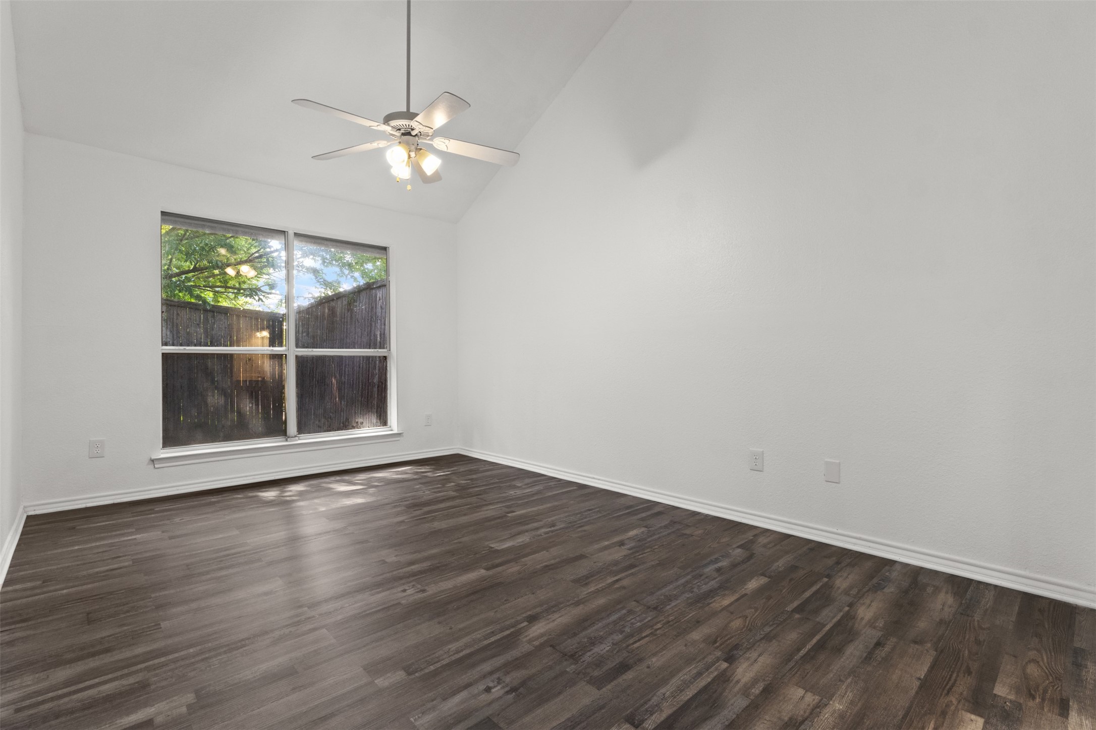 1137 Garden Trail