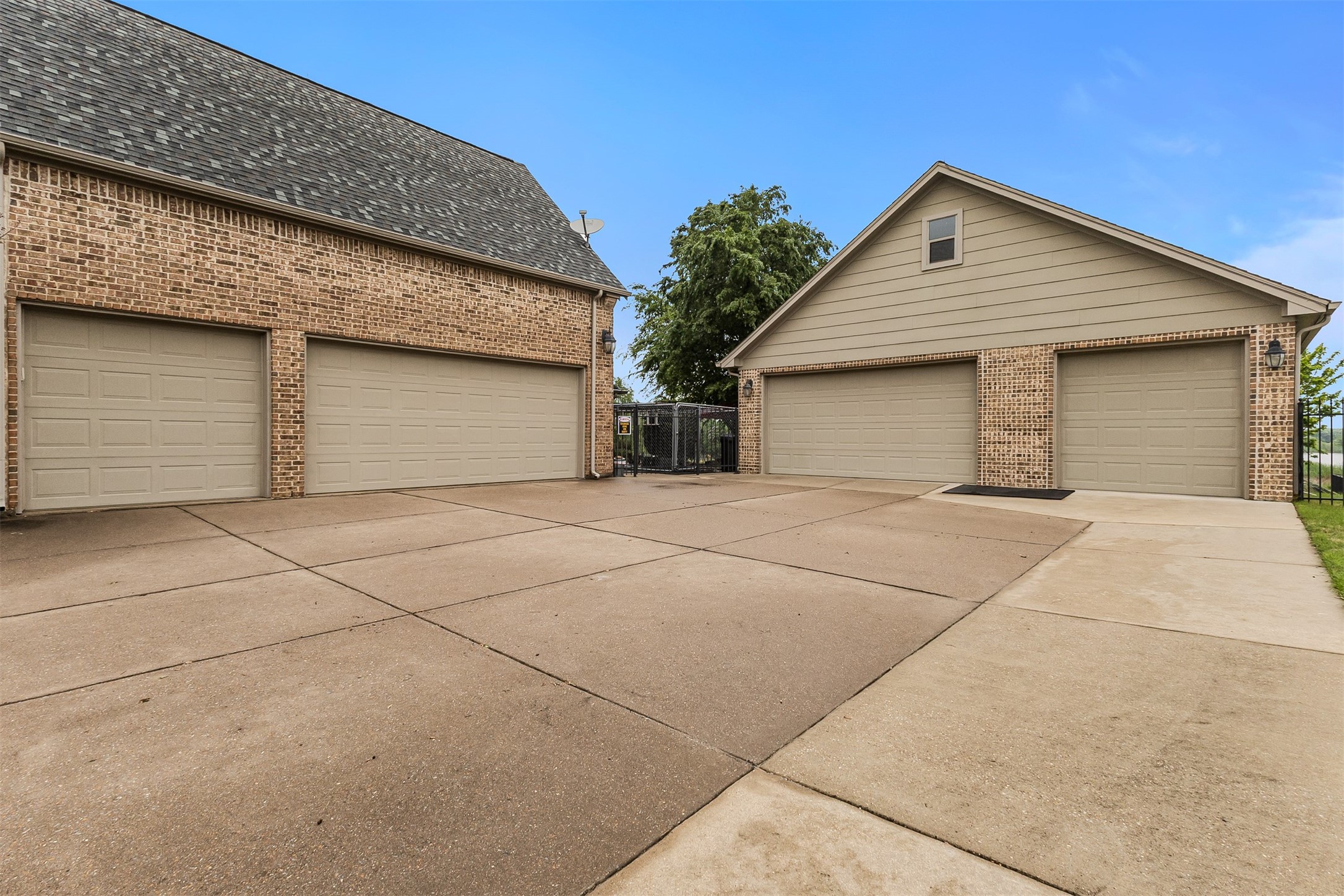 12 Granite Ridge Drive