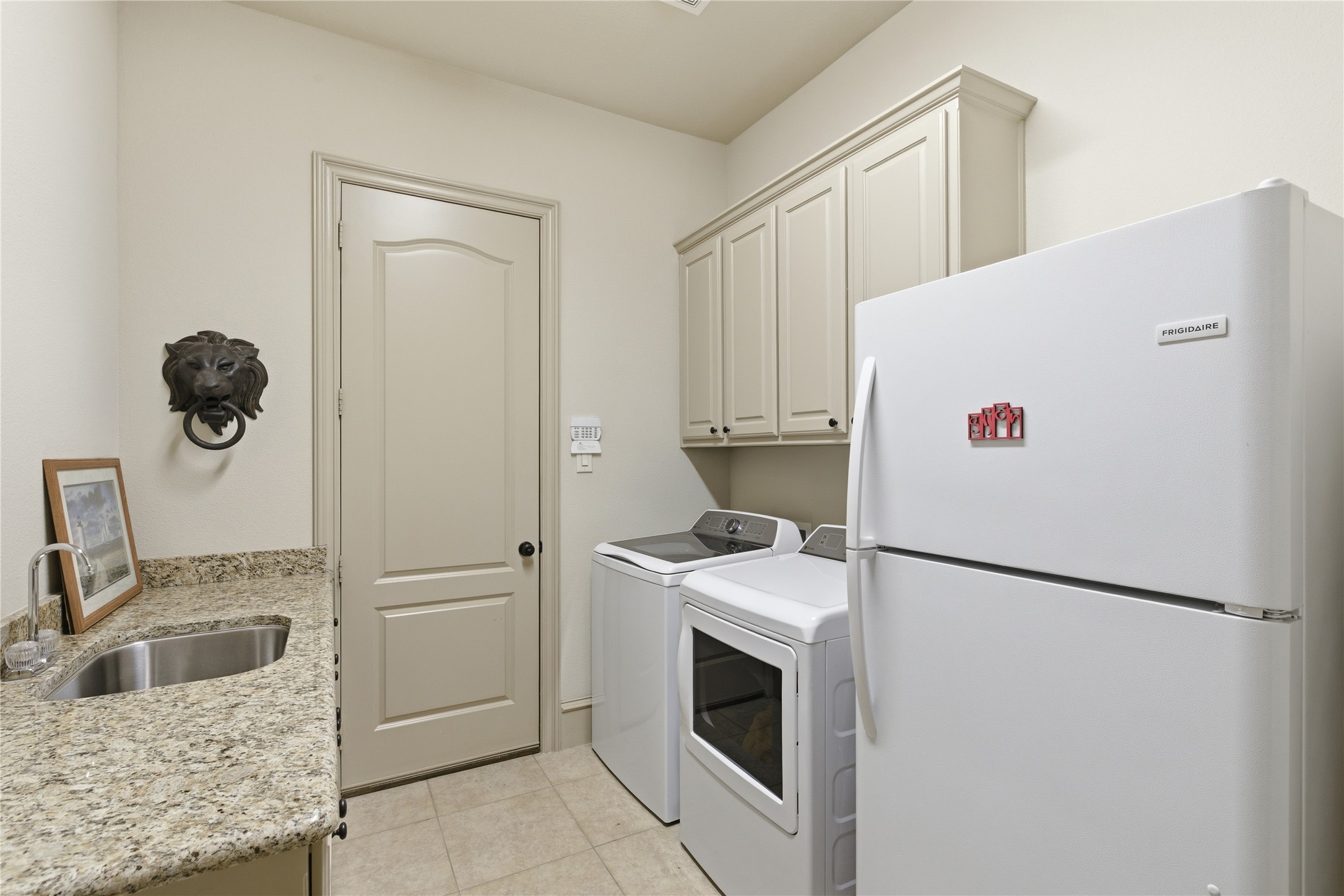1512 Cherry Bark Drive