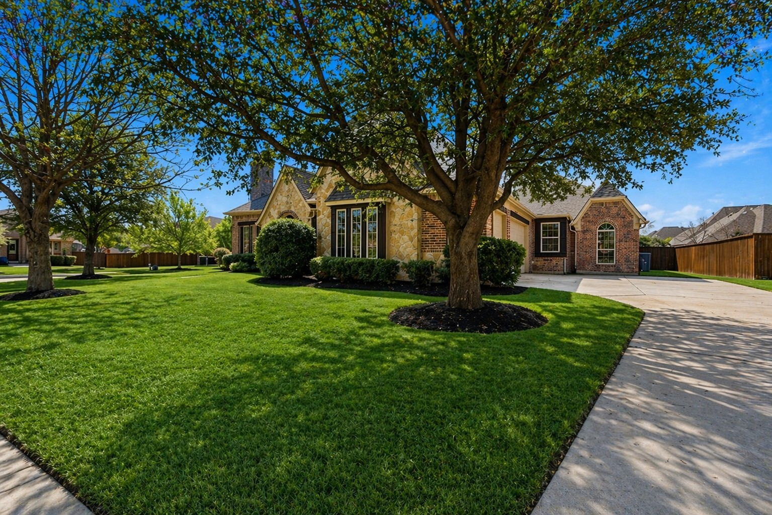 1512 Cherry Bark Drive