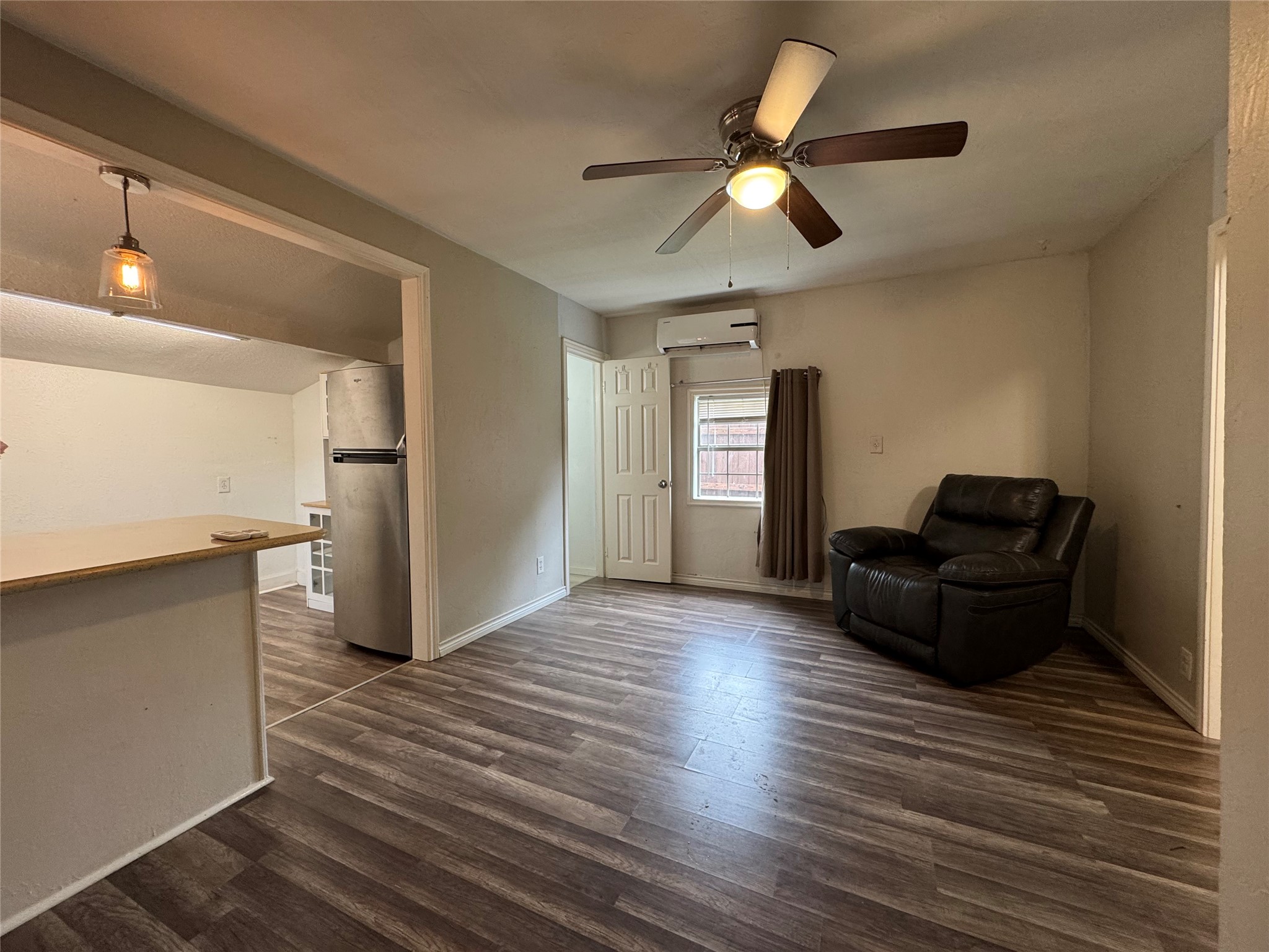 412 Willowbrook Drive
