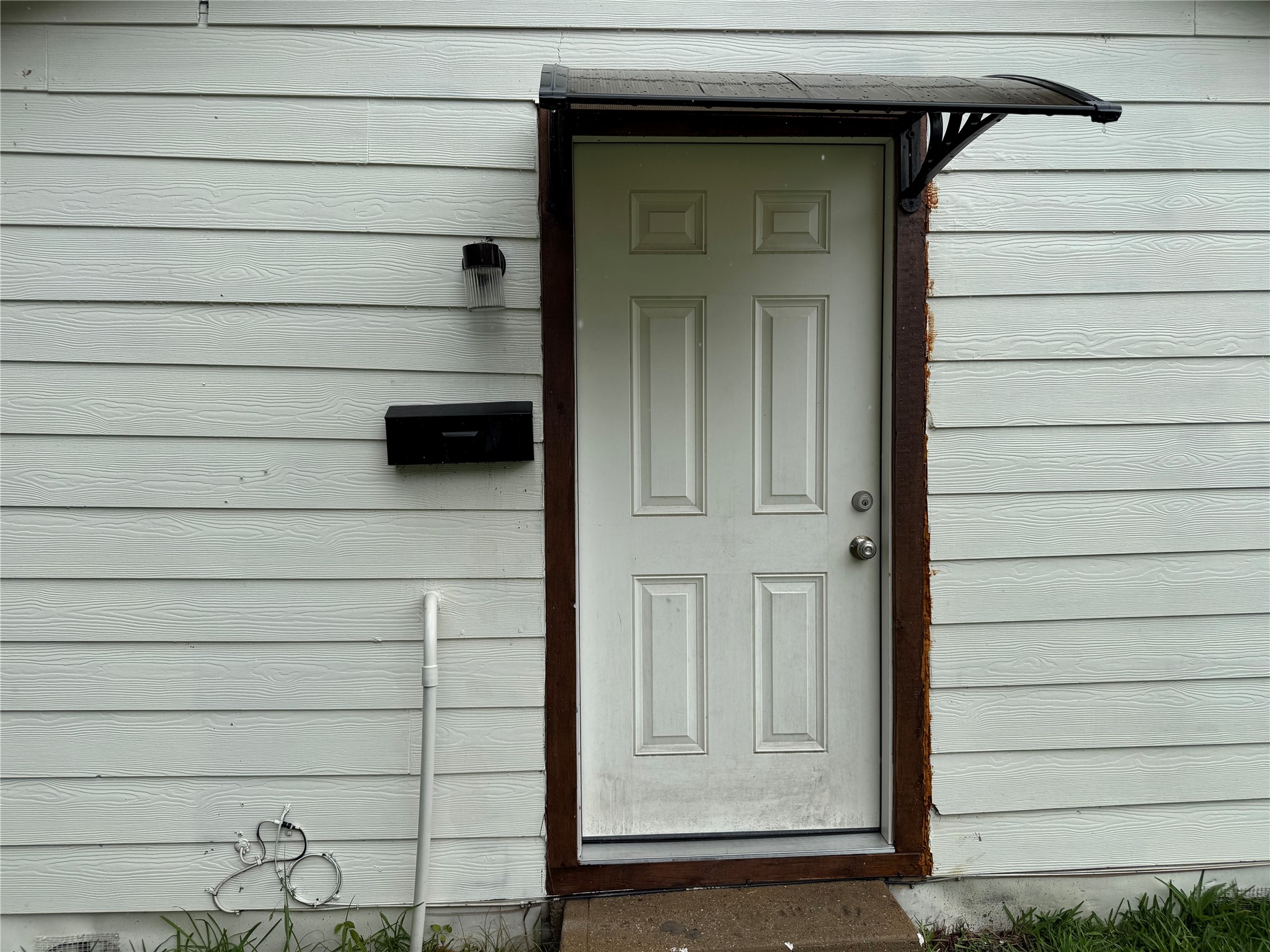 412 Willowbrook Drive