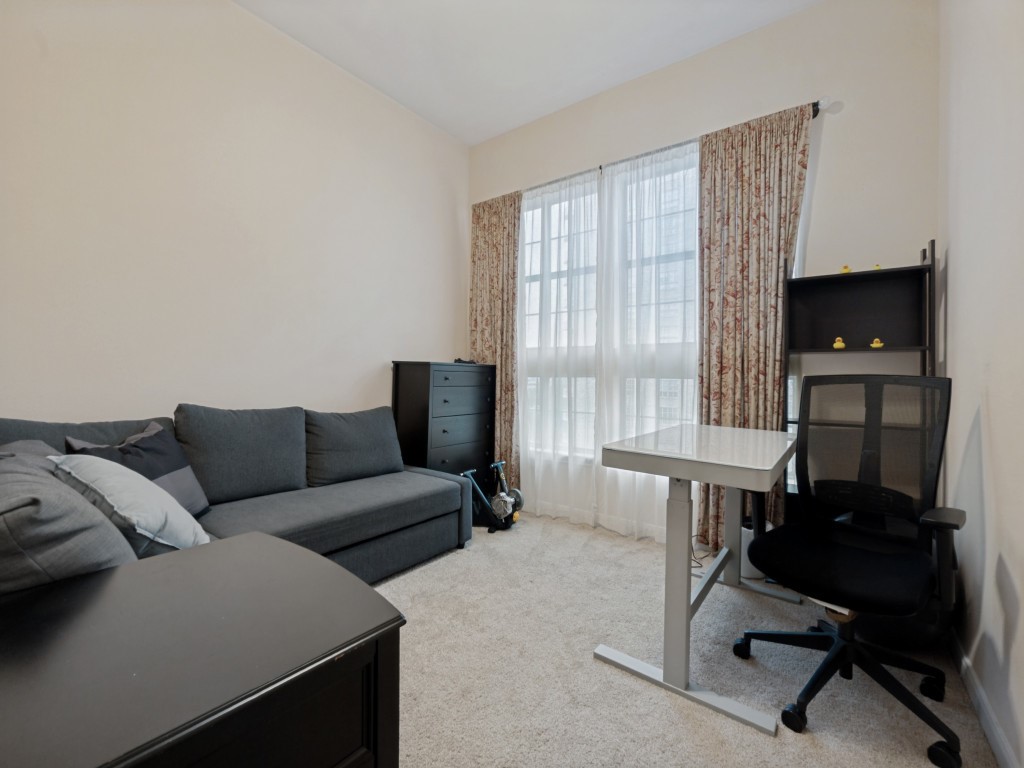 3225 Turtle Creek Boulevard 943