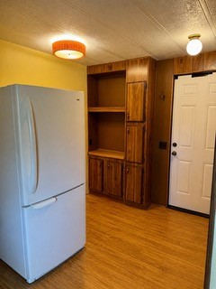 401 Private Road 7837