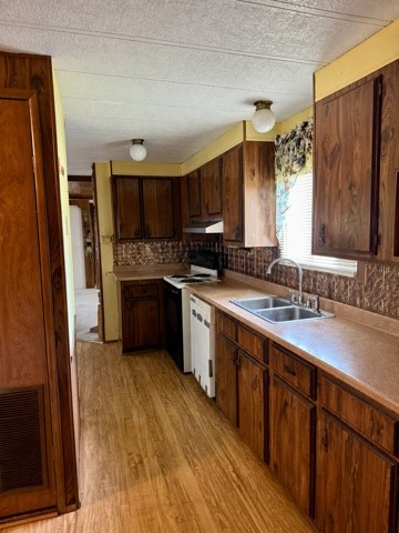 401 Private Road 7837