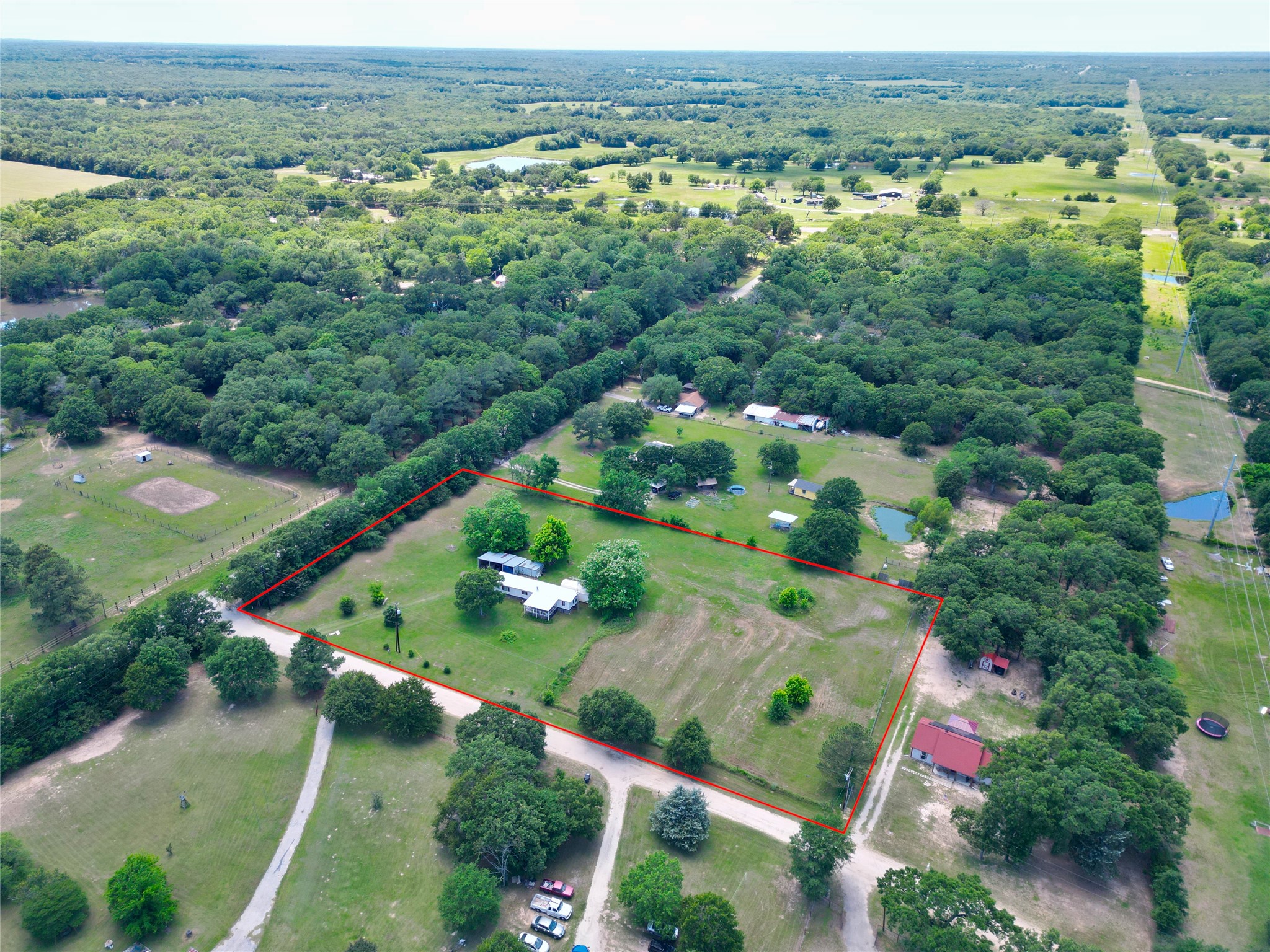 401 Private Road 7837