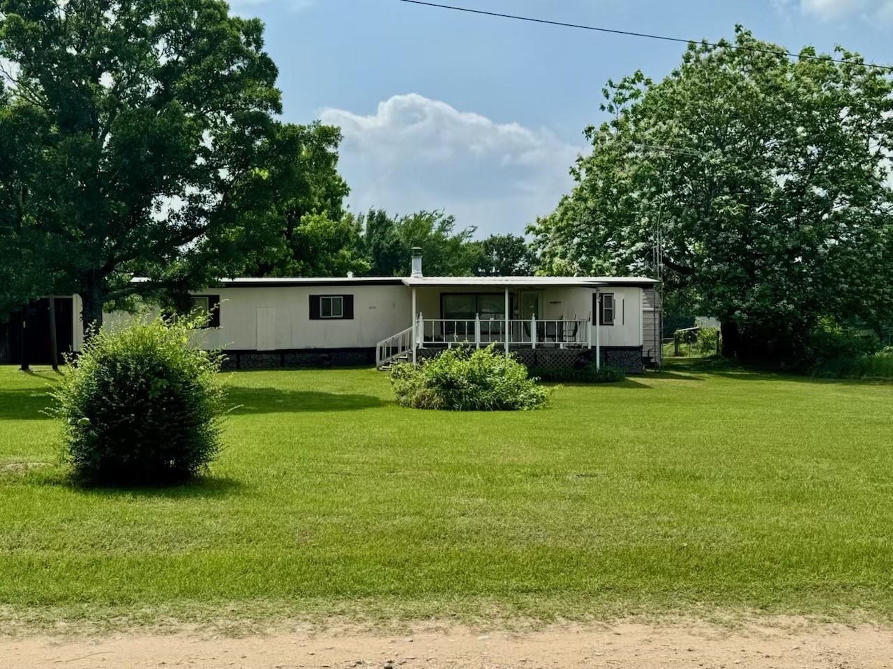401 Private Road 7837