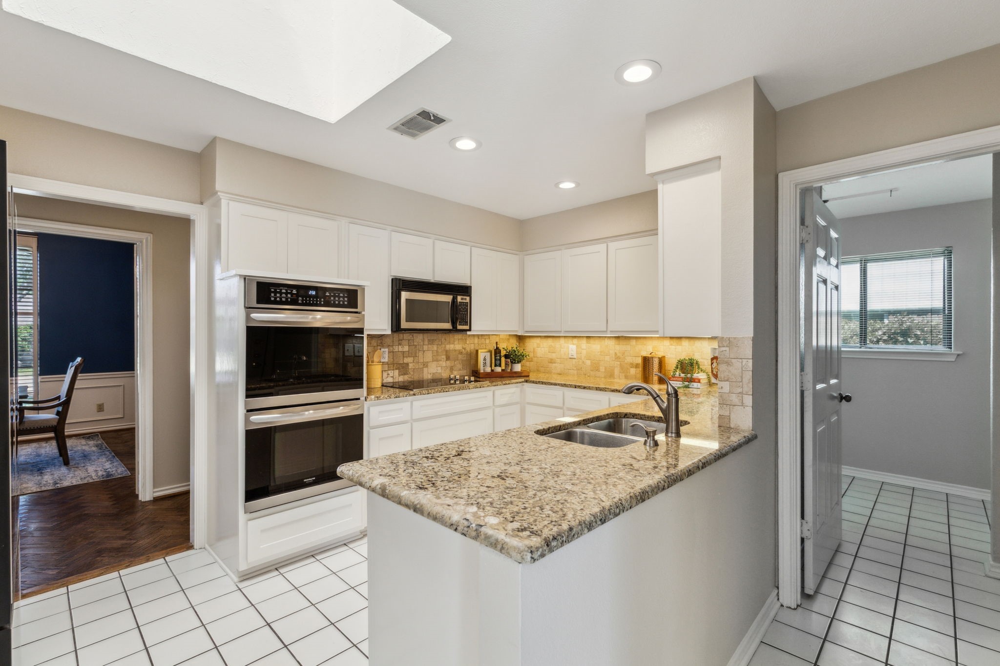 4406 Cobblers Lane