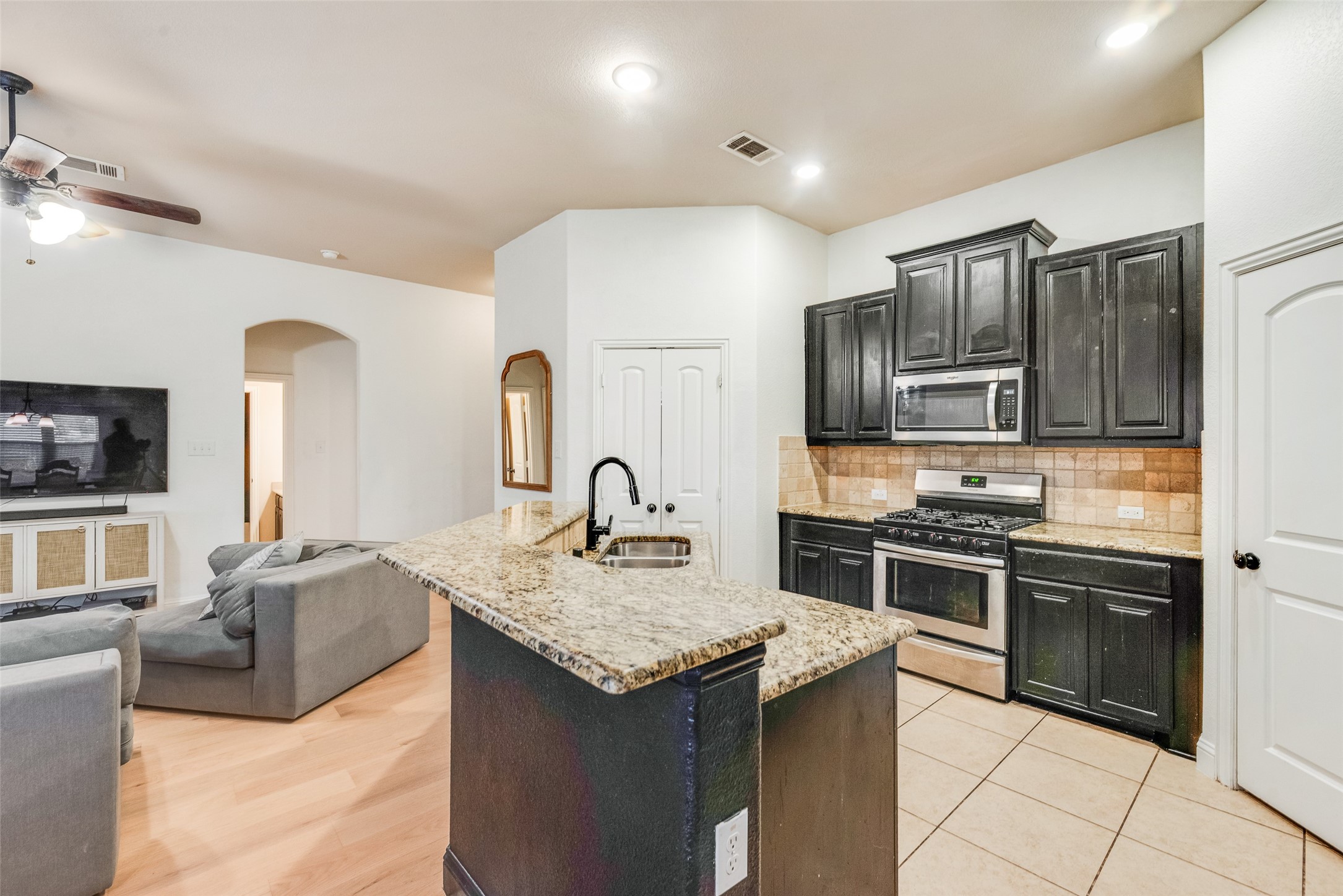 928 Mcgehee Court