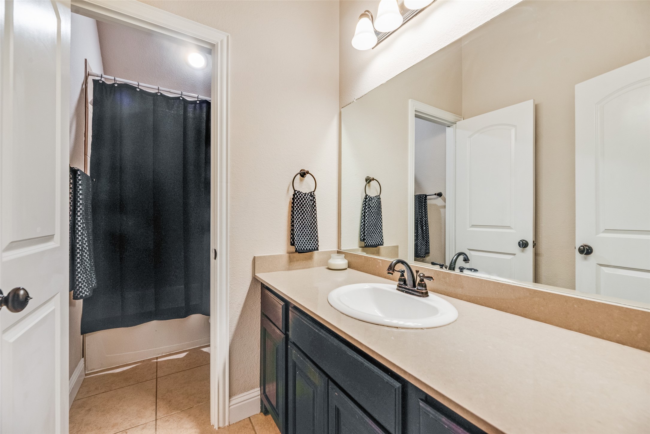 928 Mcgehee Court
