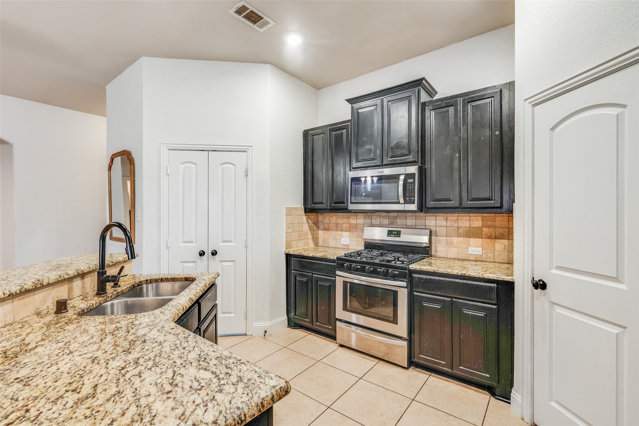 928 Mcgehee Court