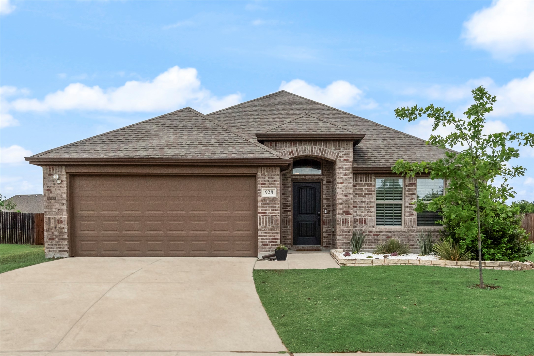928 Mcgehee Court