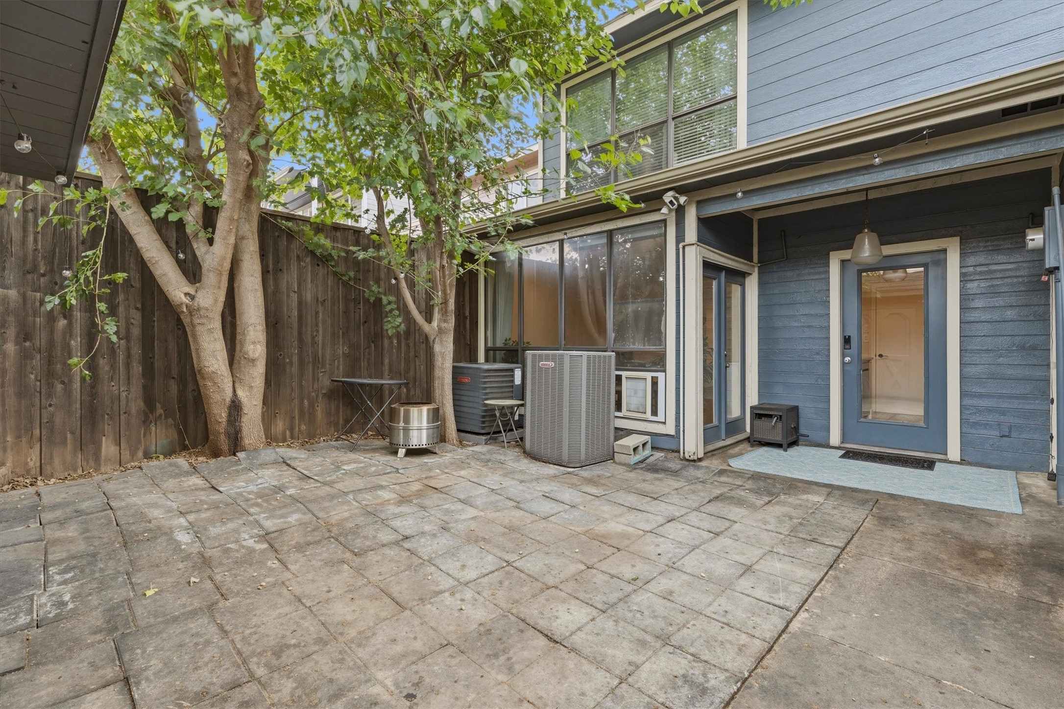 543 Josephine Street