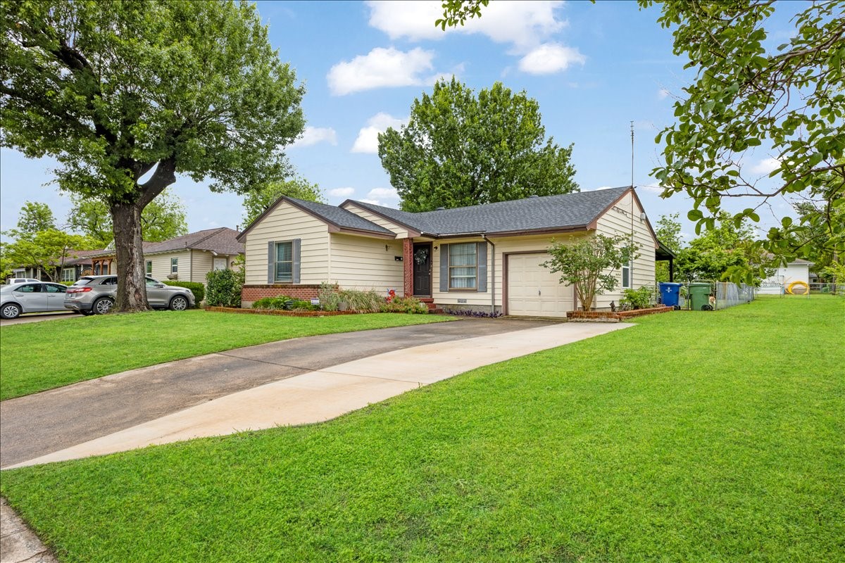 1668 Murray Drive