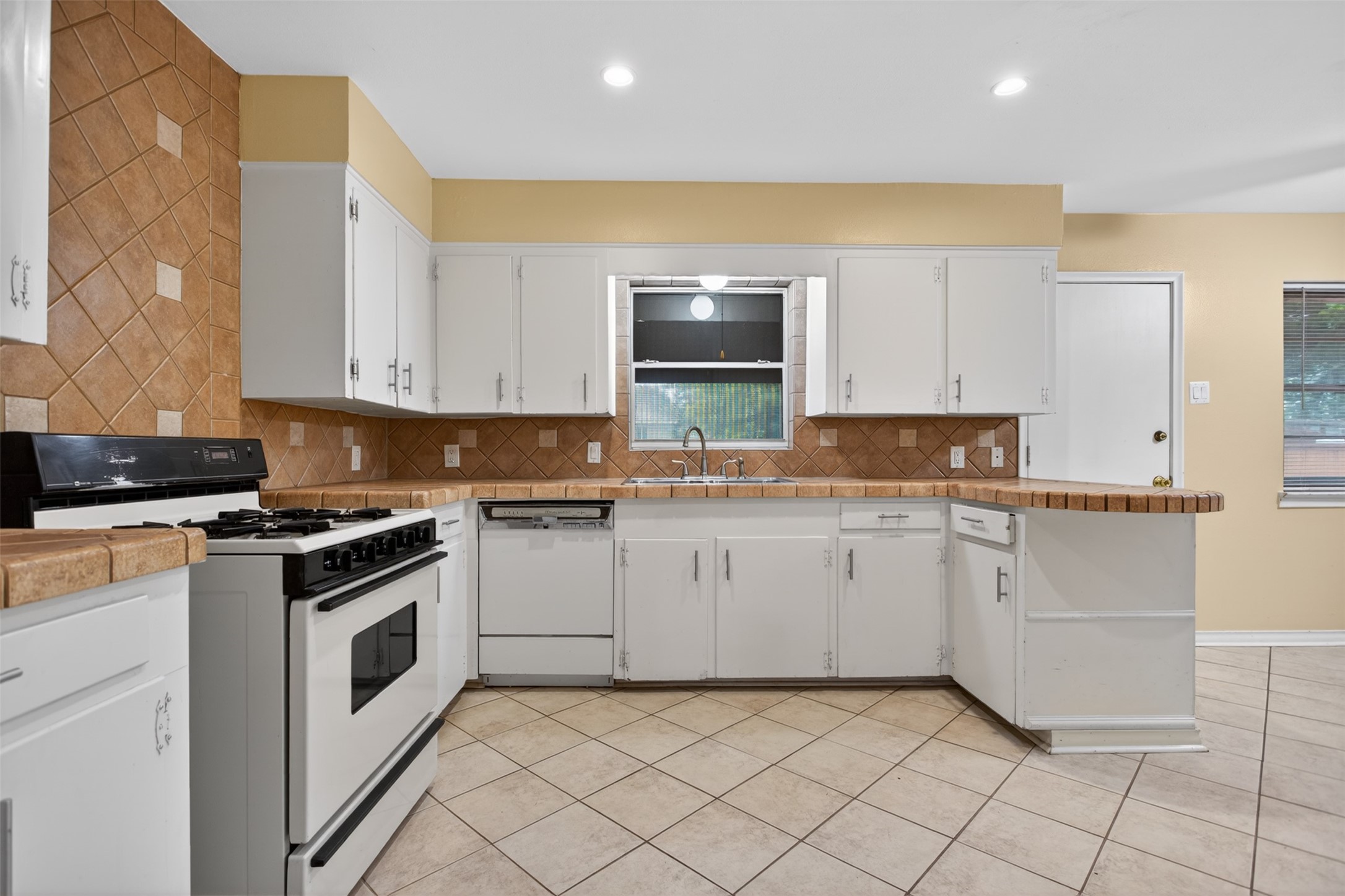 7132 Sorenson Circle