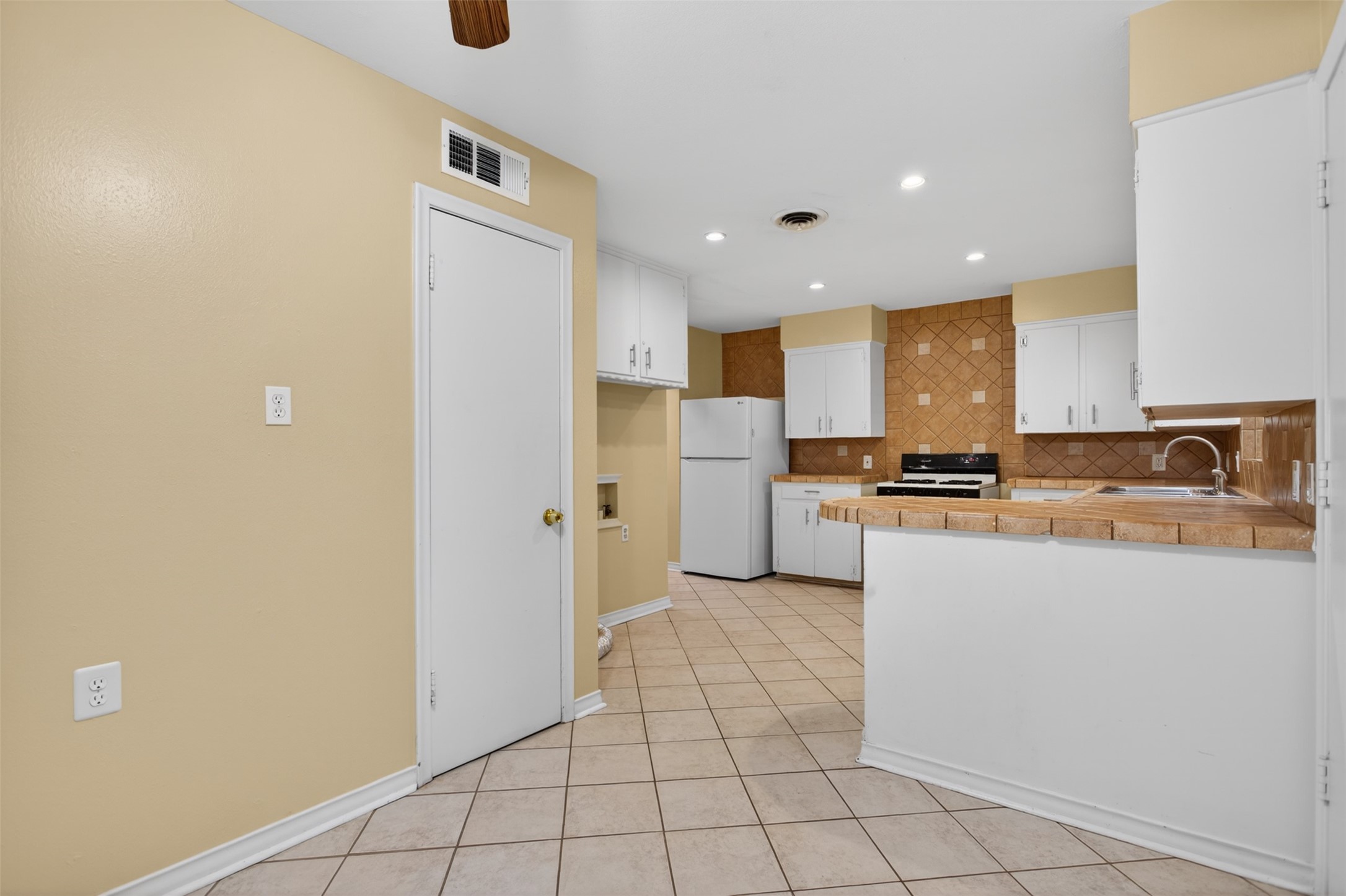 7132 Sorenson Circle