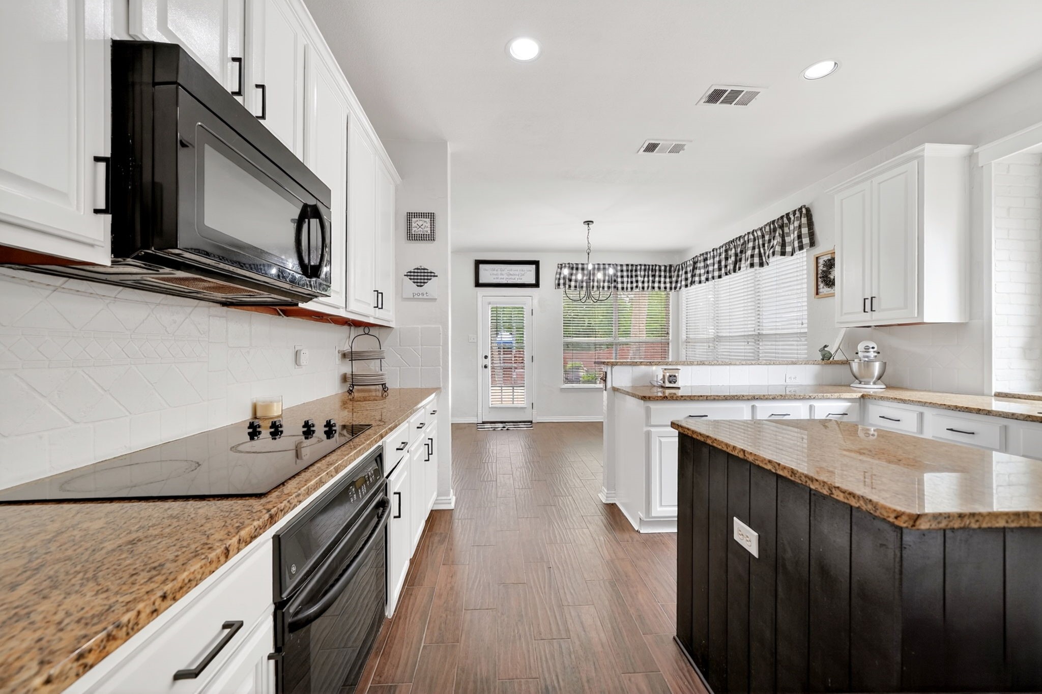 8310 Sawgrass Lane