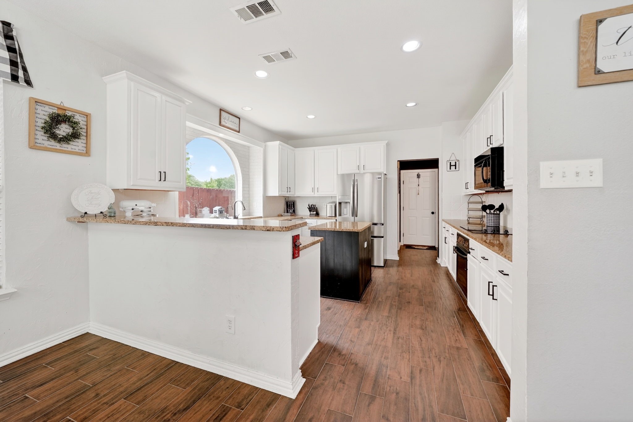 8310 Sawgrass Lane