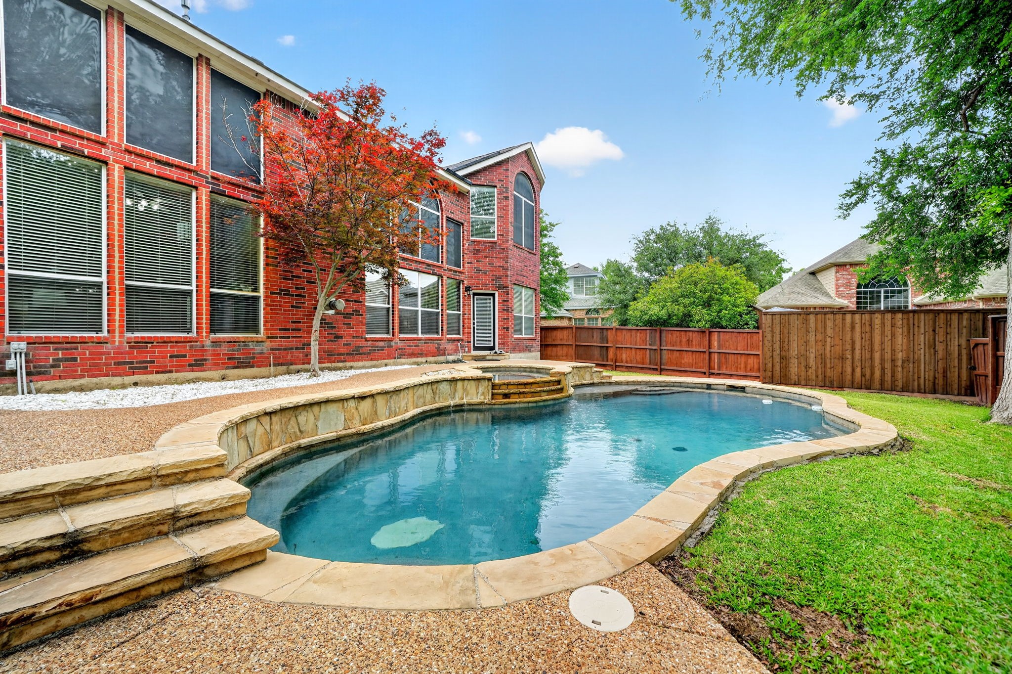 8310 Sawgrass Lane