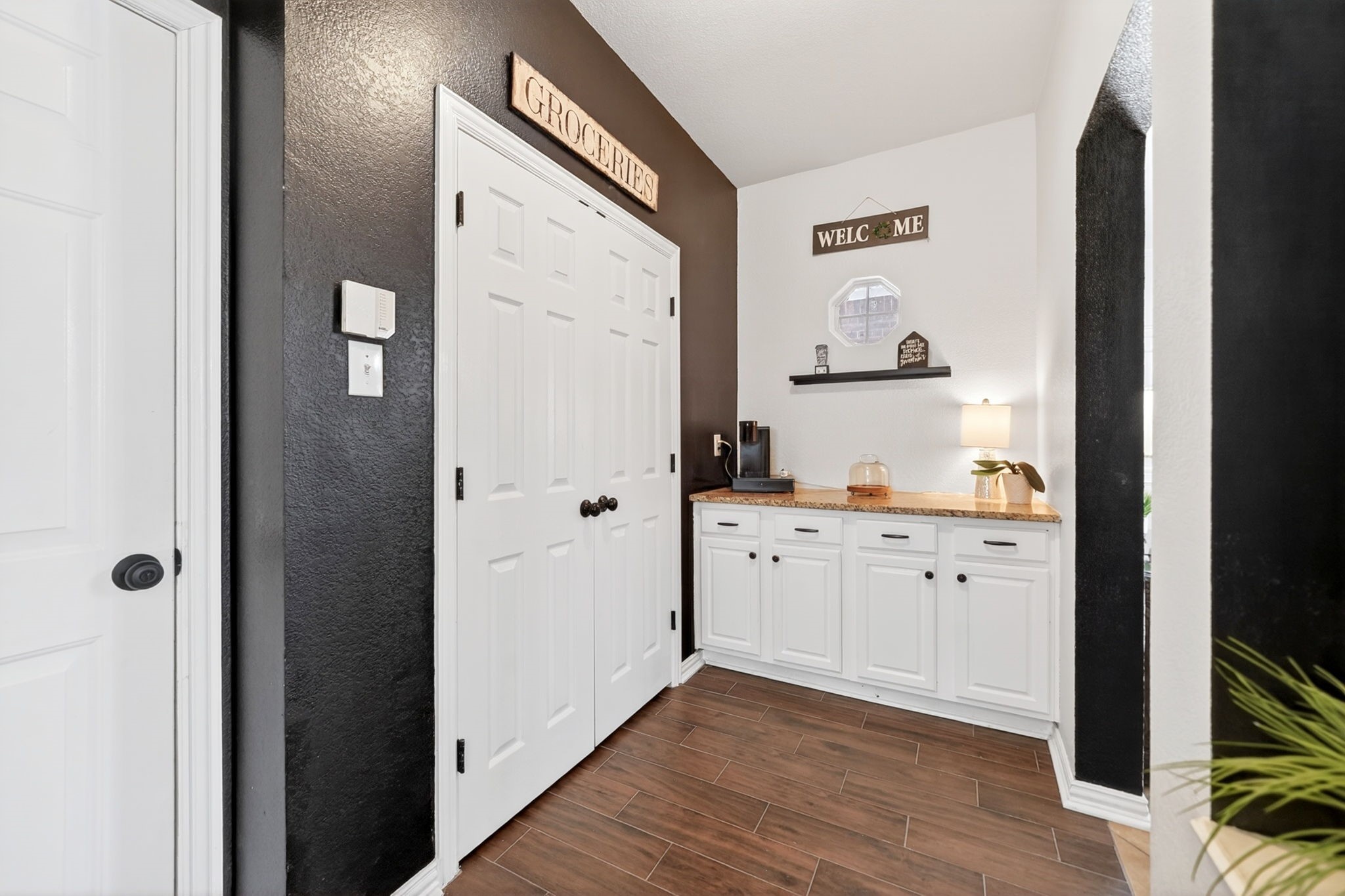 8310 Sawgrass Lane