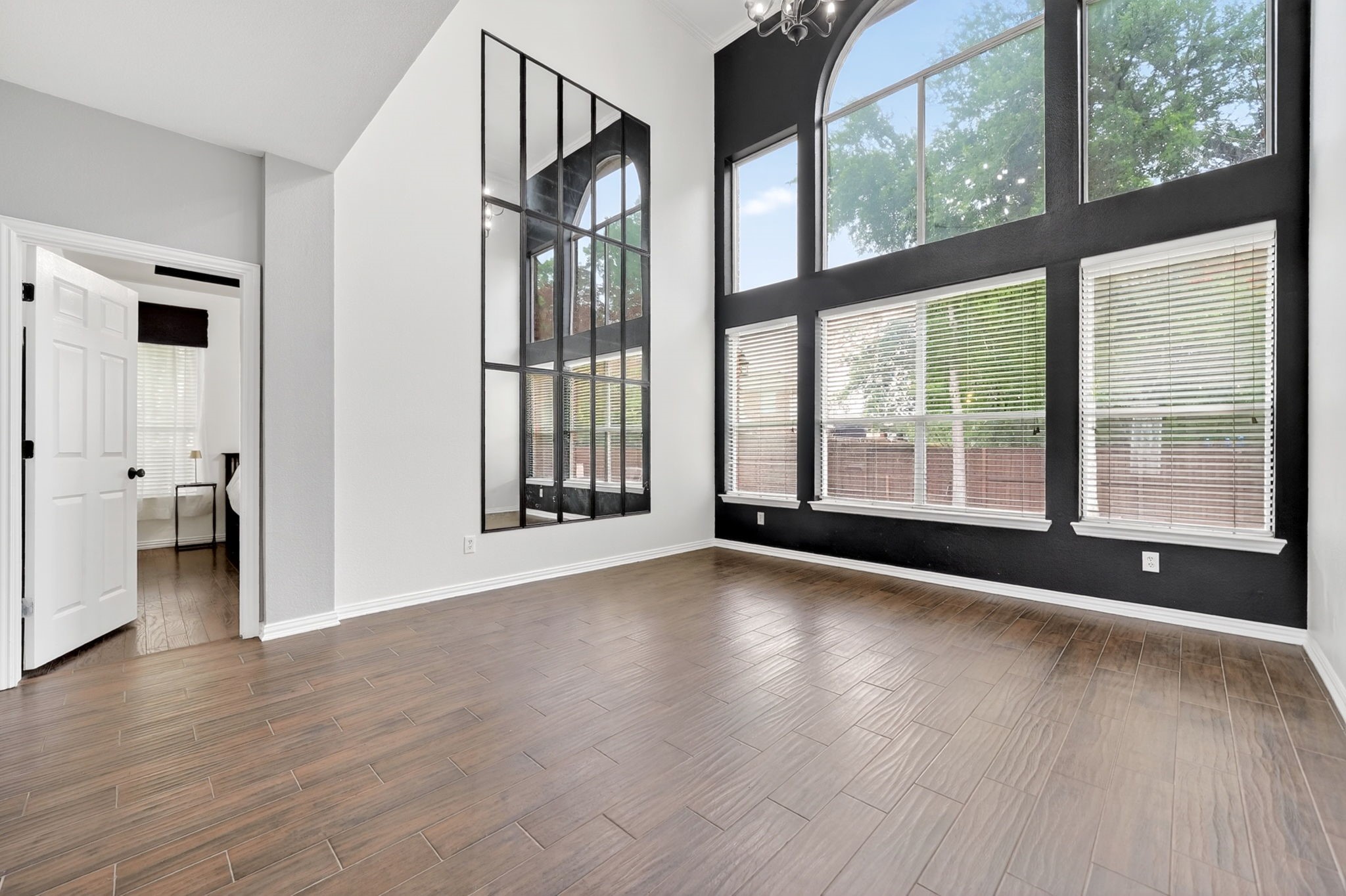 8310 Sawgrass Lane