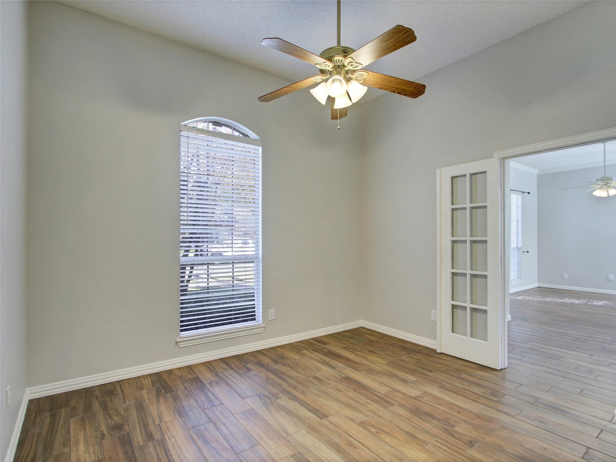 11117 Knoxville Lane