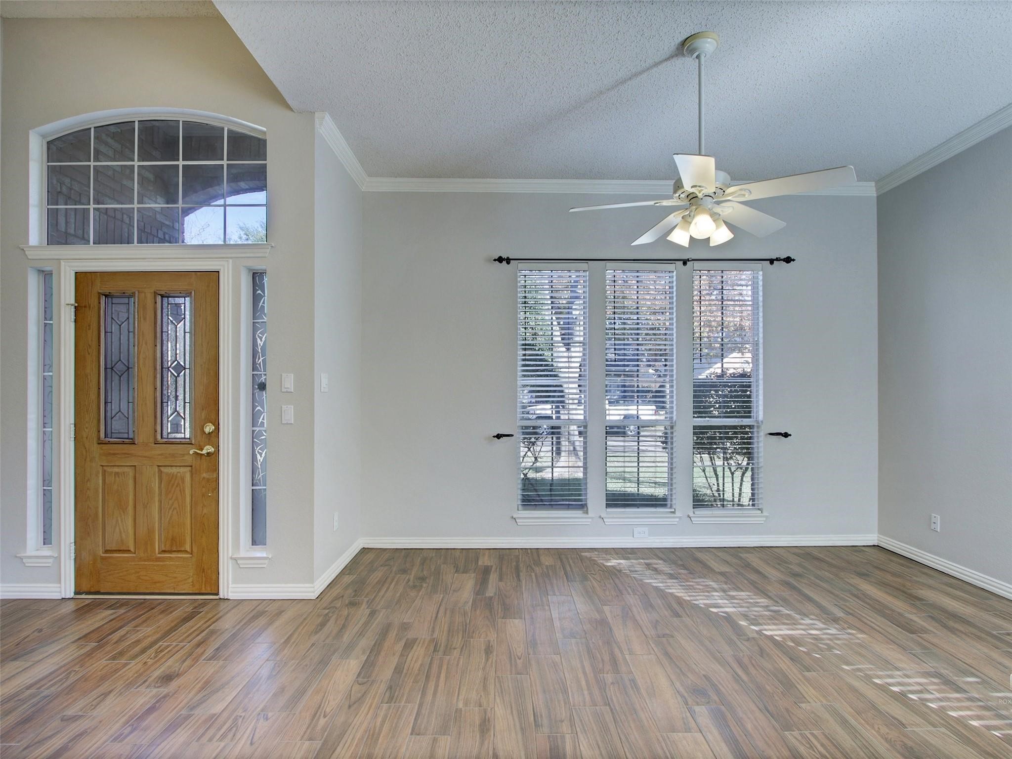 11117 Knoxville Lane
