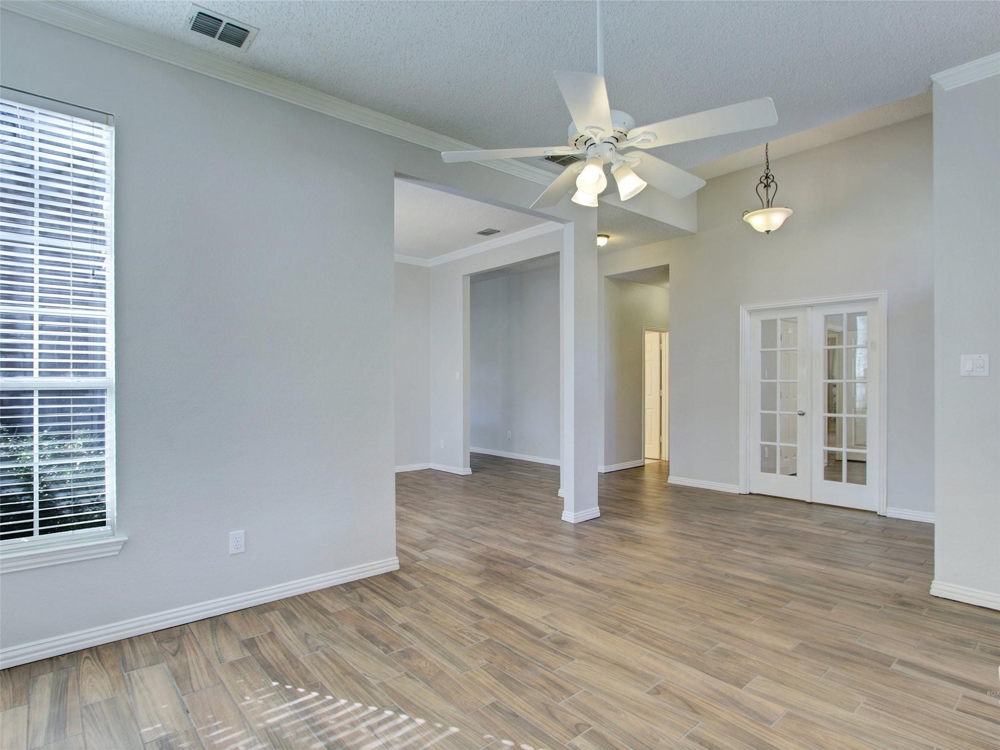 11117 Knoxville Lane