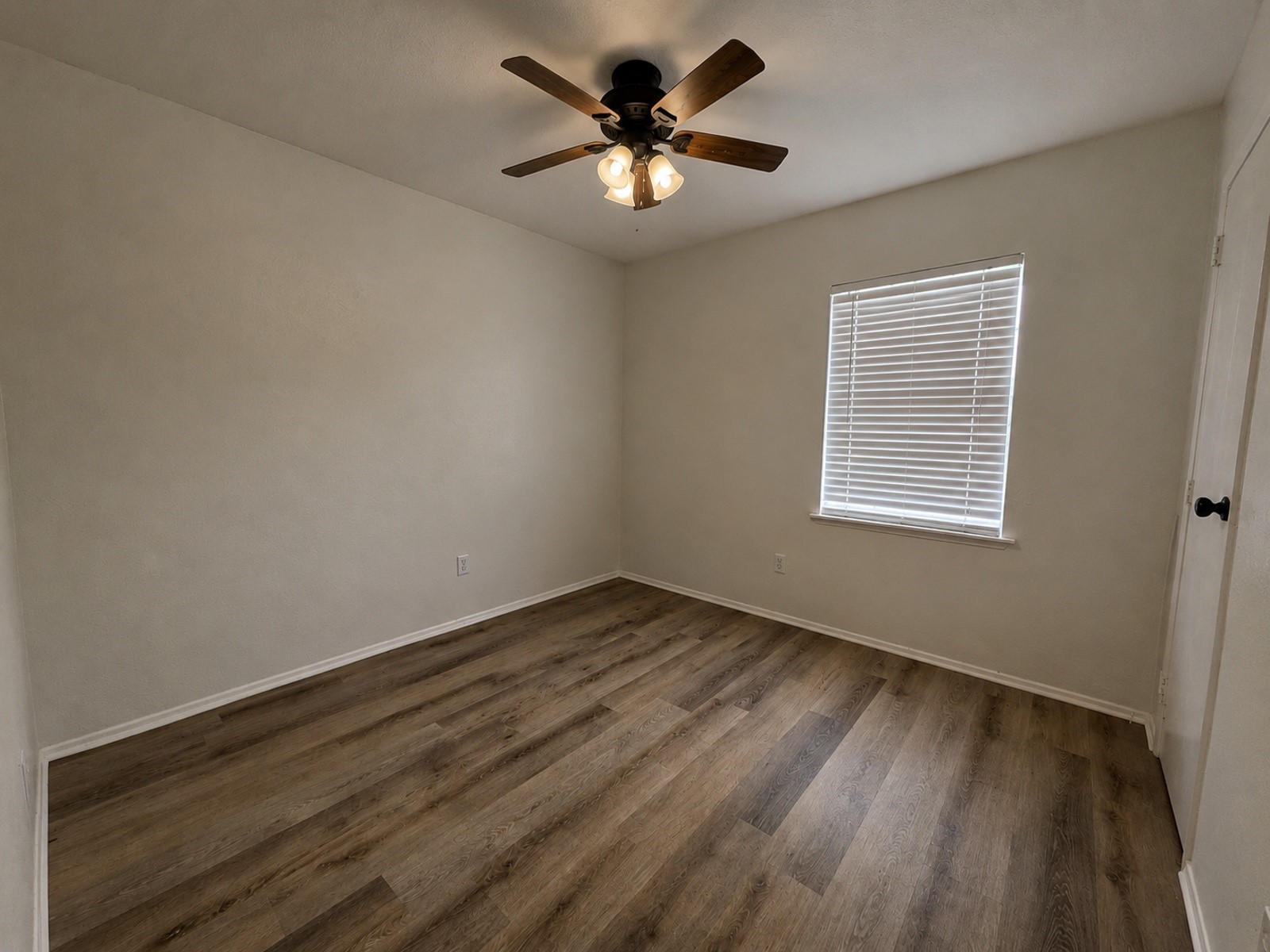 409 Starling Drive