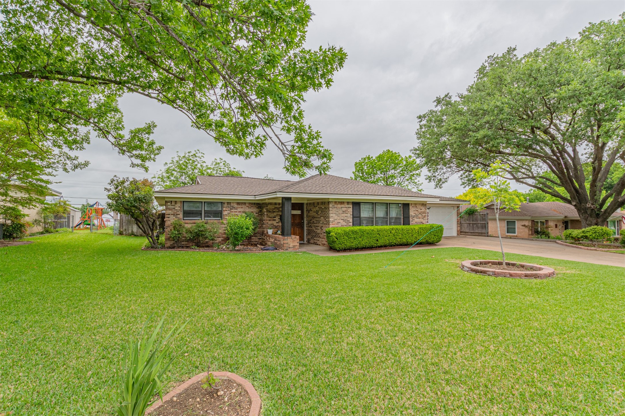 3924 Westerly Road