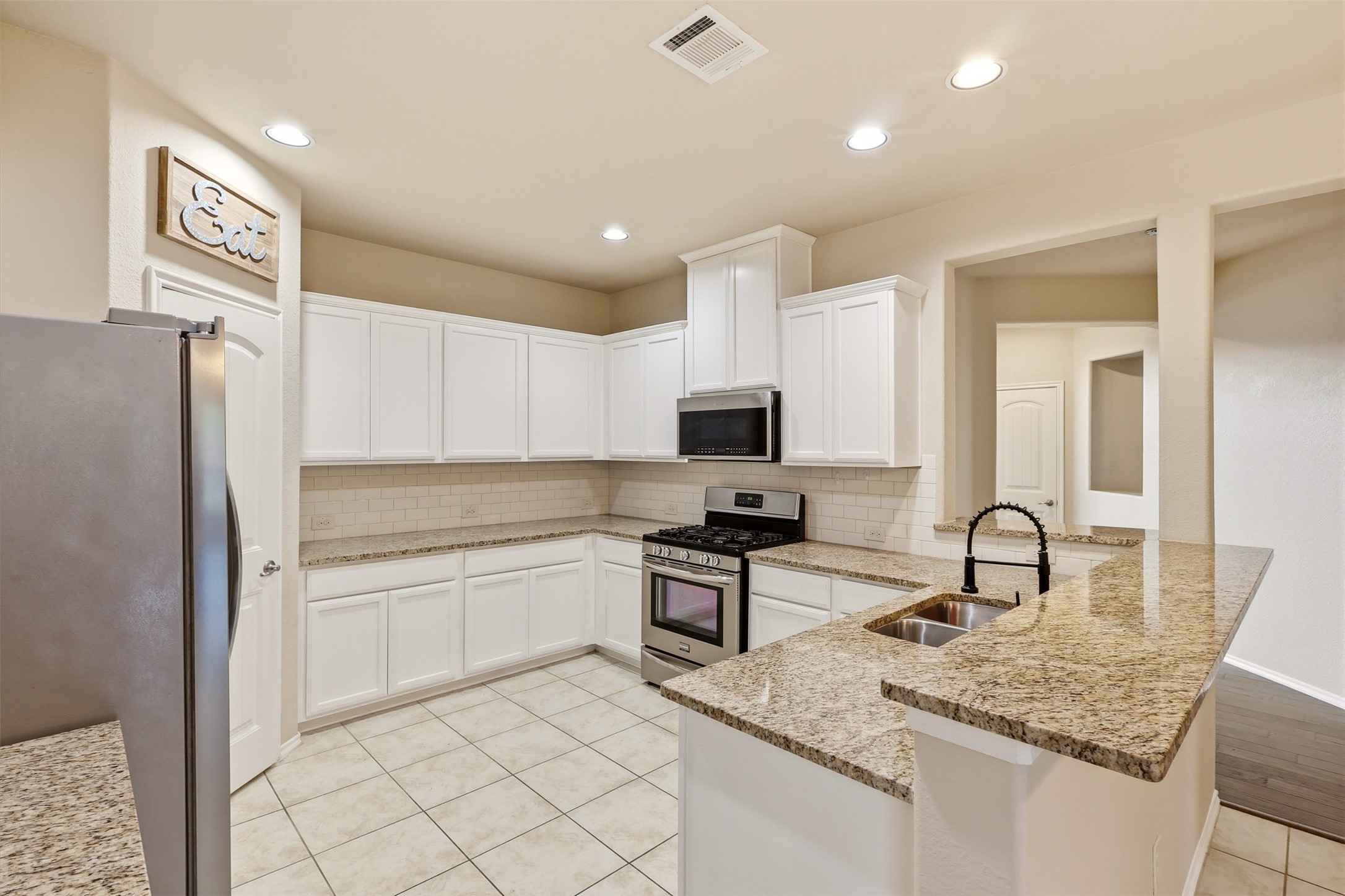 816 Gray Fox Drive