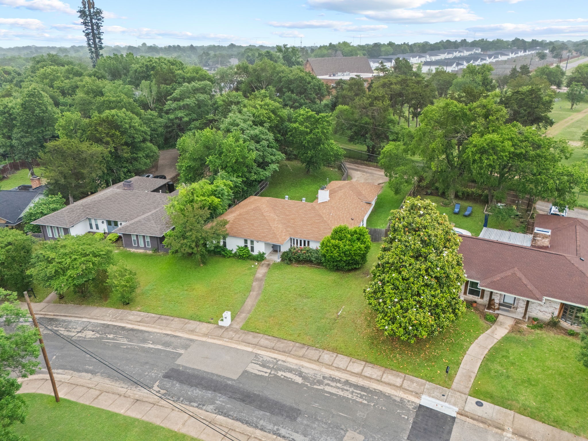 3732 Kiest Knoll Drive