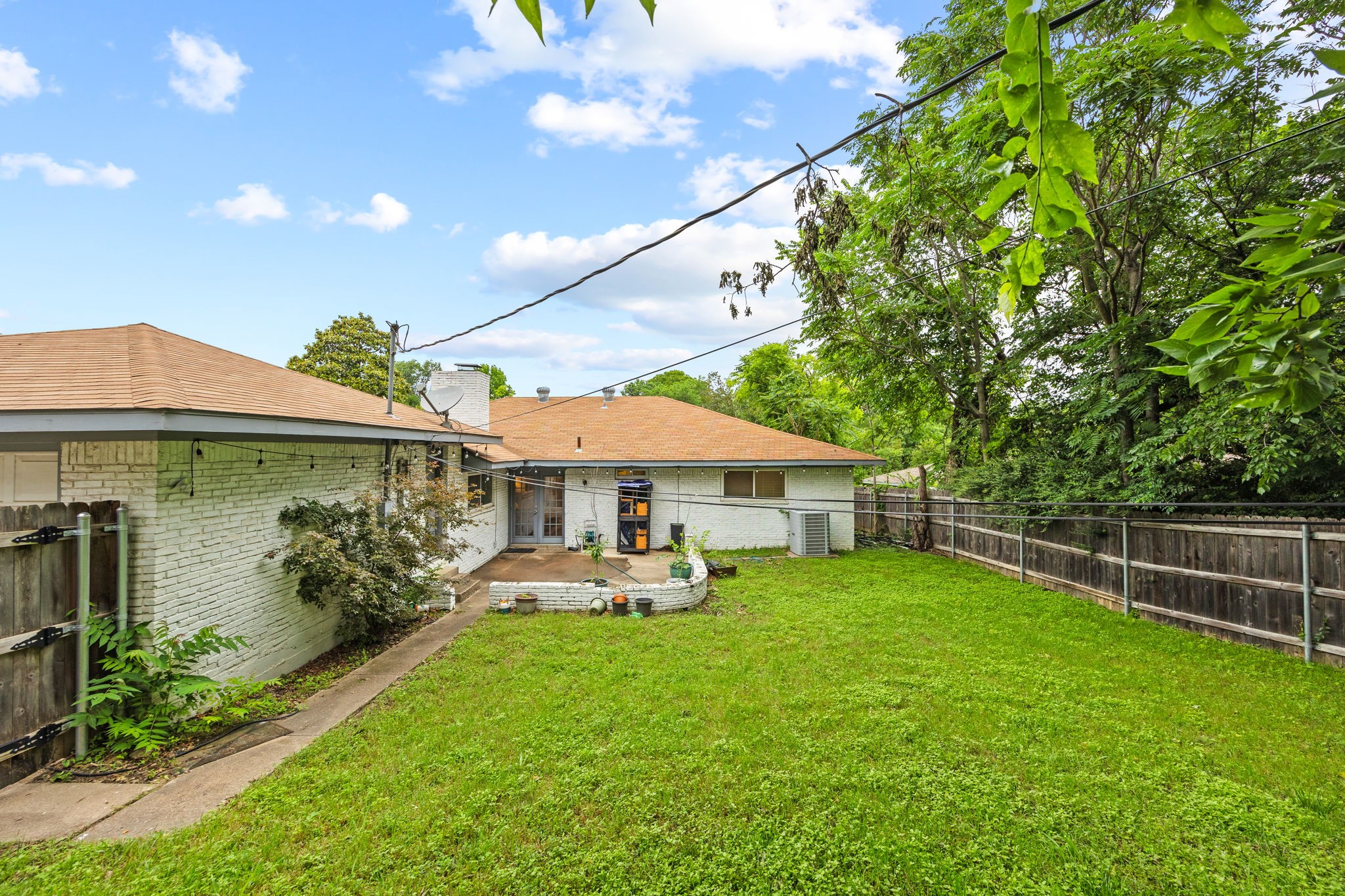3732 Kiest Knoll Drive
