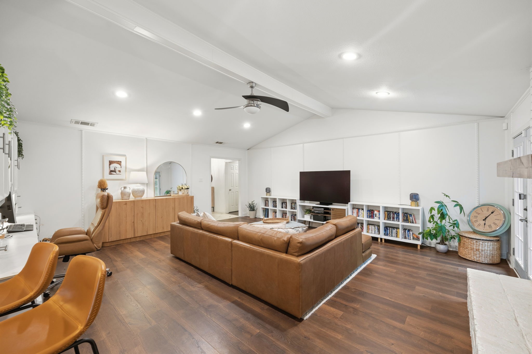 3732 Kiest Knoll Drive