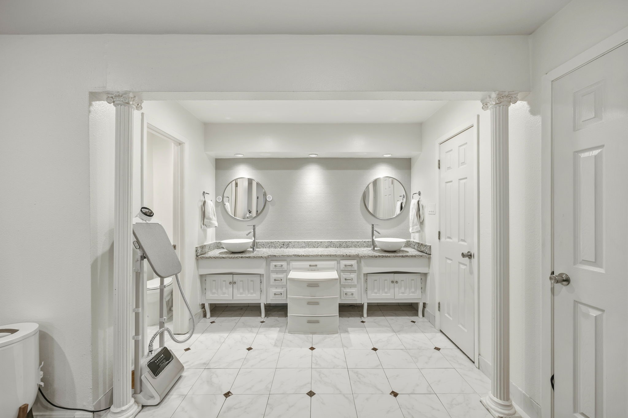 3732 Kiest Knoll Drive