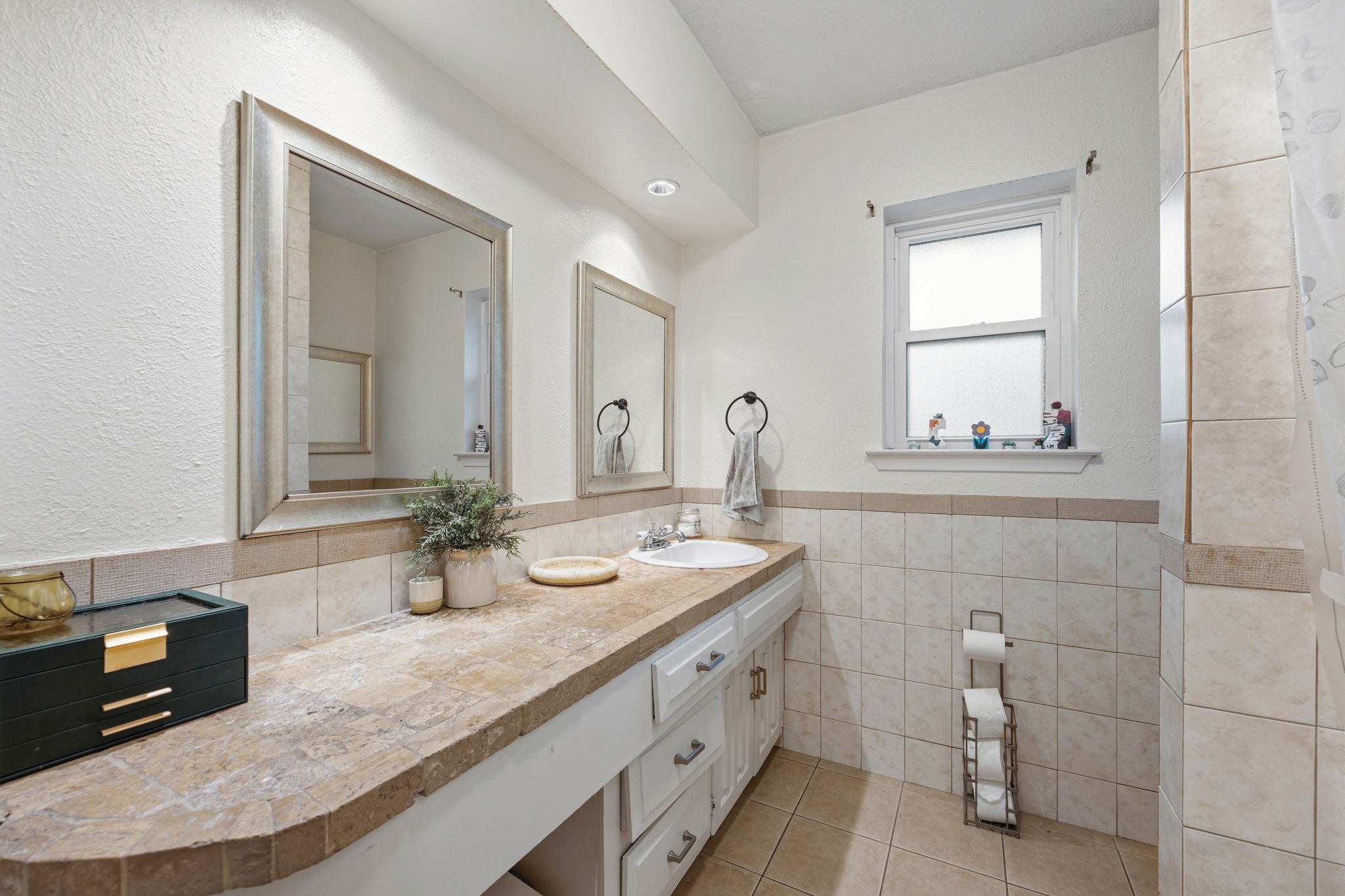 3732 Kiest Knoll Drive