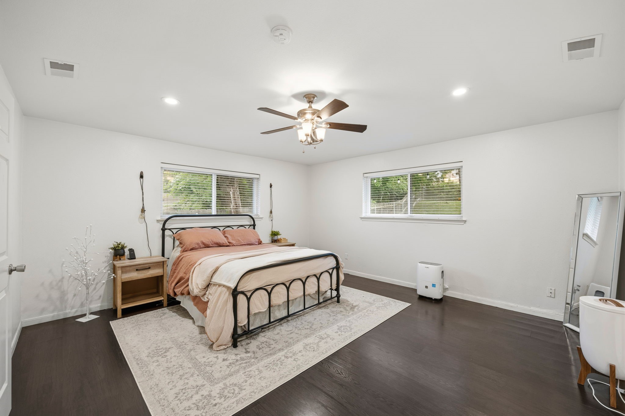 3732 Kiest Knoll Drive