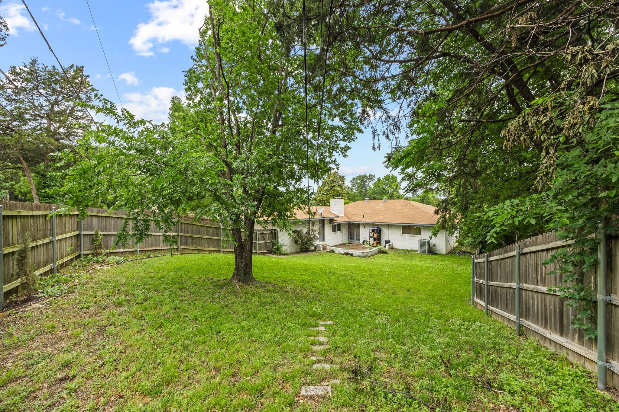 3732 Kiest Knoll Drive