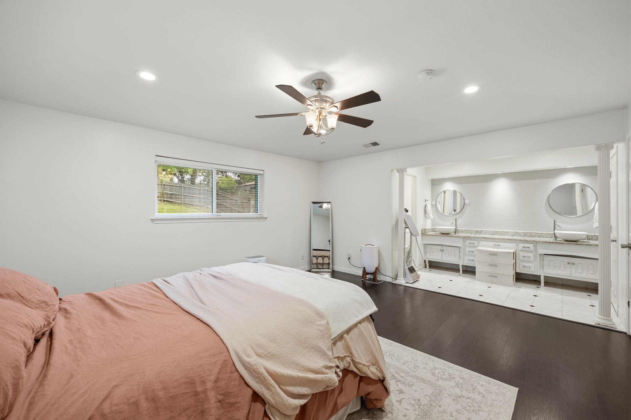 3732 Kiest Knoll Drive